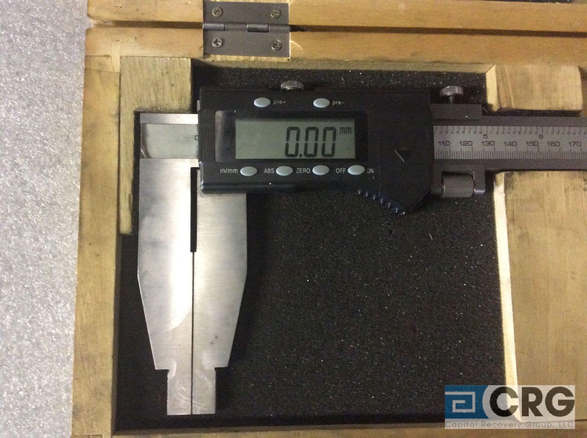 22” digital caliper with case - Image 3 of 4