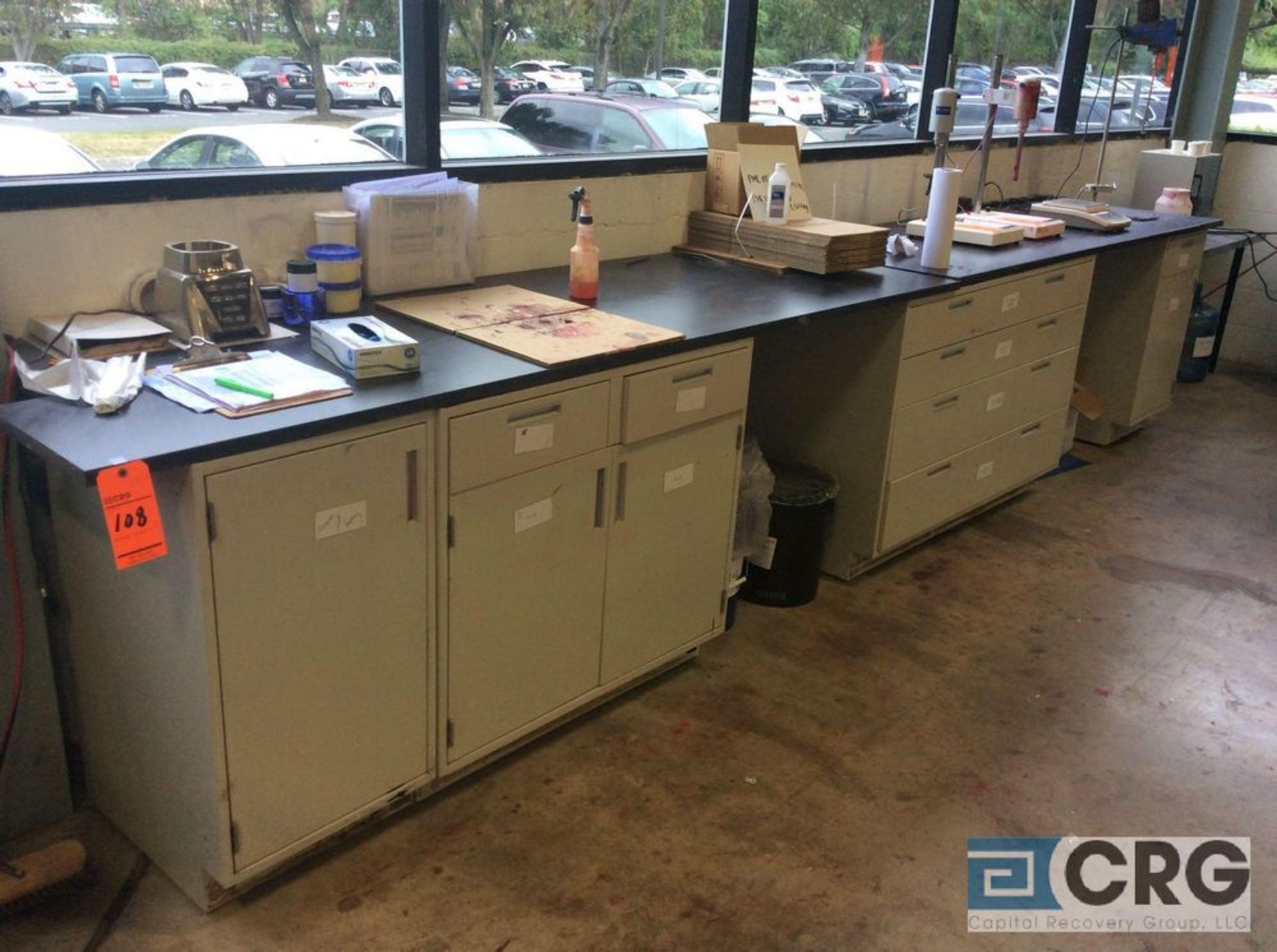 Lot of laboratory cabinets and counter tops - Image 2 of 2