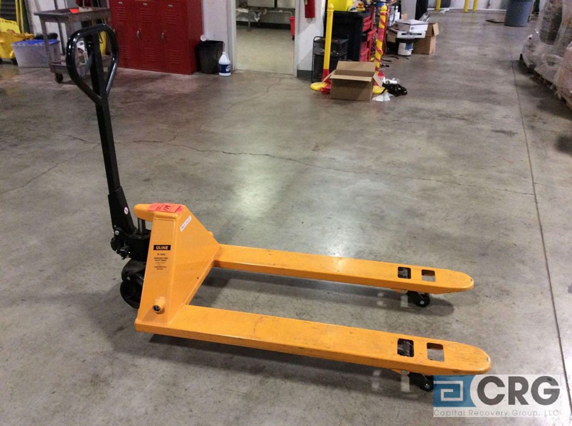 U-Line H-1043 5500 lb capacity pallet jack