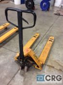 CFA Material Handling 5000 lb capacity pallet jack