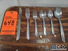 Lot of Mark 2 flatware including (400) dinner knives, (400) dinner forks, (520) salad forks, (540)