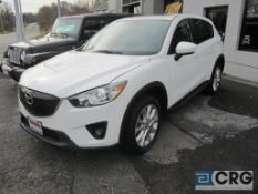 2014 Mazda CX-5 SUV, AT, AWD, 2.5 liter engine, full power options, leather interior, sun roof,