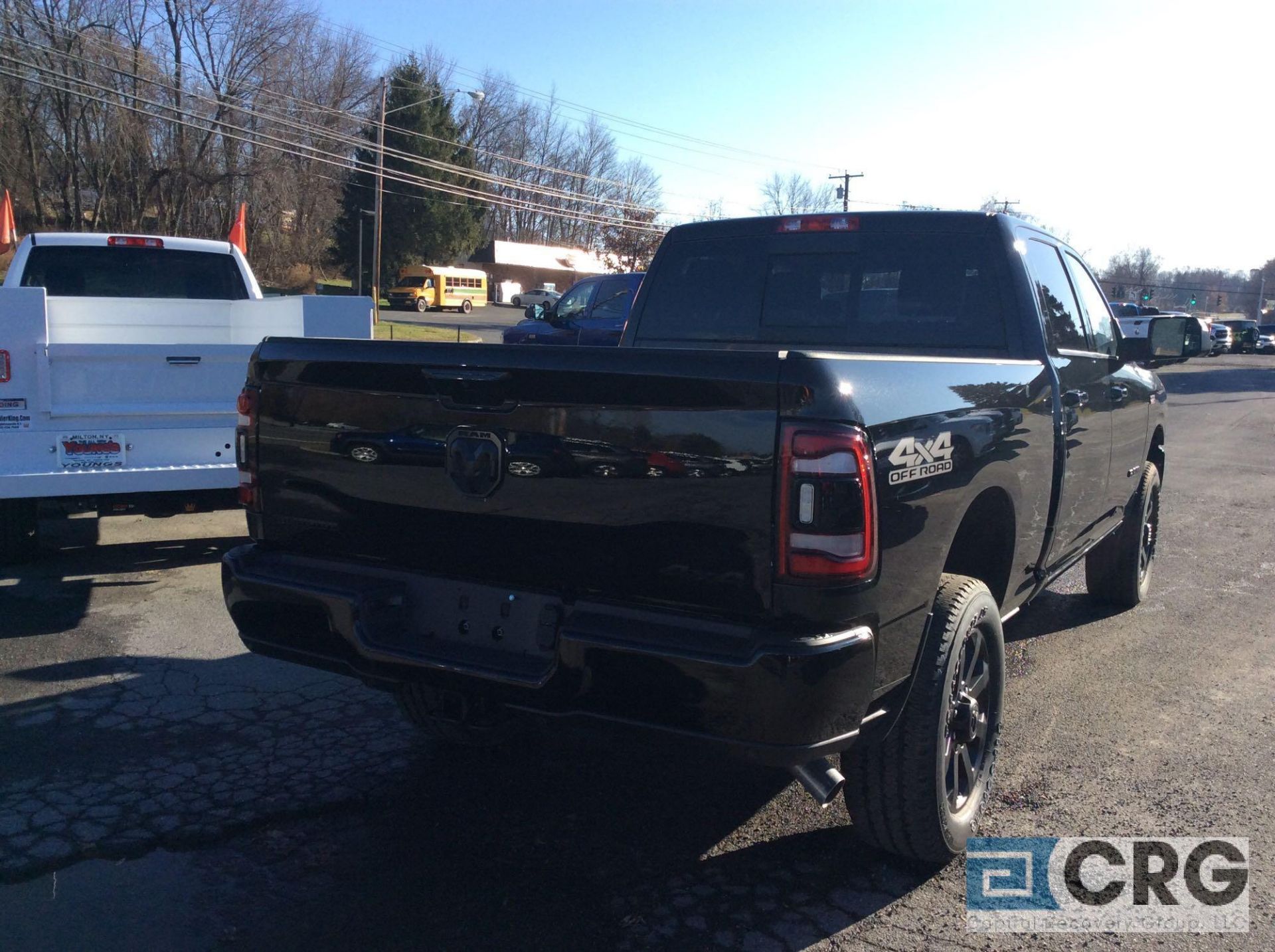 2019 Ram 2500 BIGHORN CREW CAB 4X4, AT, 6.4 liter HEMI V-8 engine, back up camera, trailer tow - Image 3 of 12