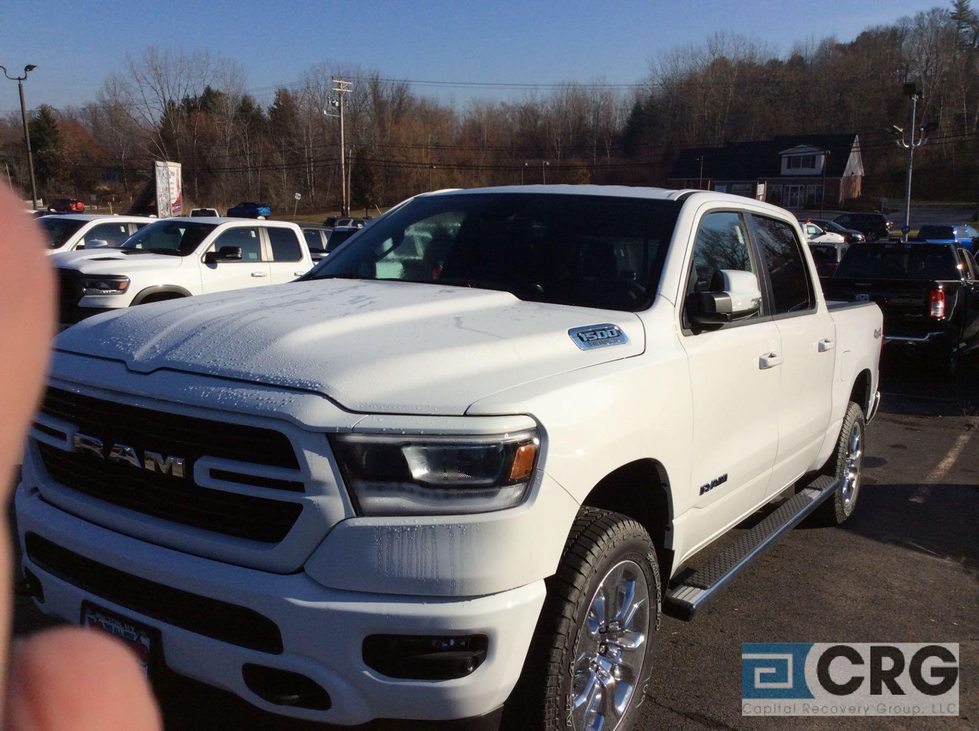 2019 Ram 1500 Big Horn/Lone Star, with Hemi 5.7 L power package, 4WD, auto transmission, power - Image 4 of 10