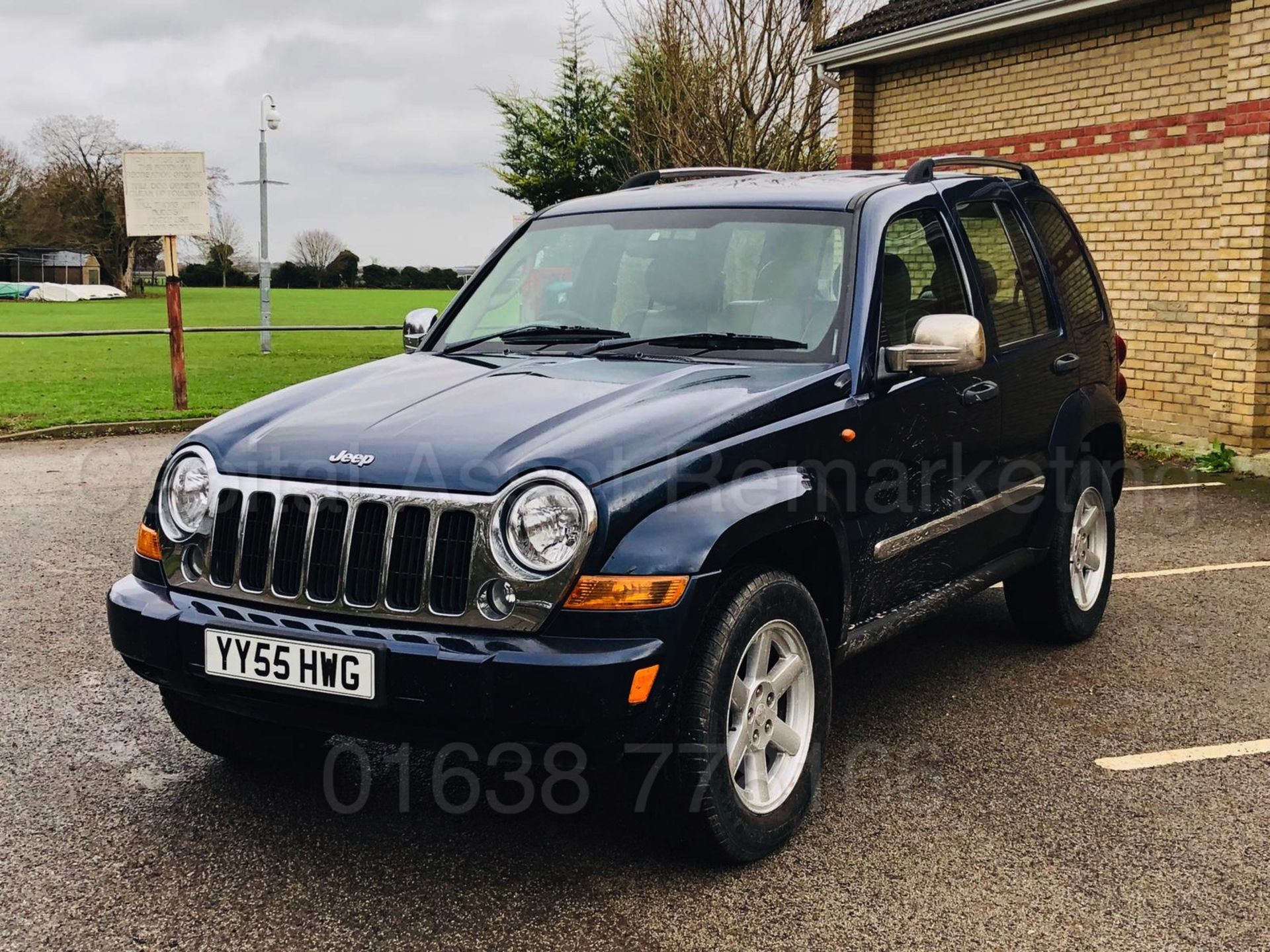 (ON SALE) JEEP CHEROKEE *LIMITED CRD* (2006 MODEL) '2.8 DIESEL (161 BHP) 6 SPEED' *AIR CON* (NO VAT) - Image 5 of 40