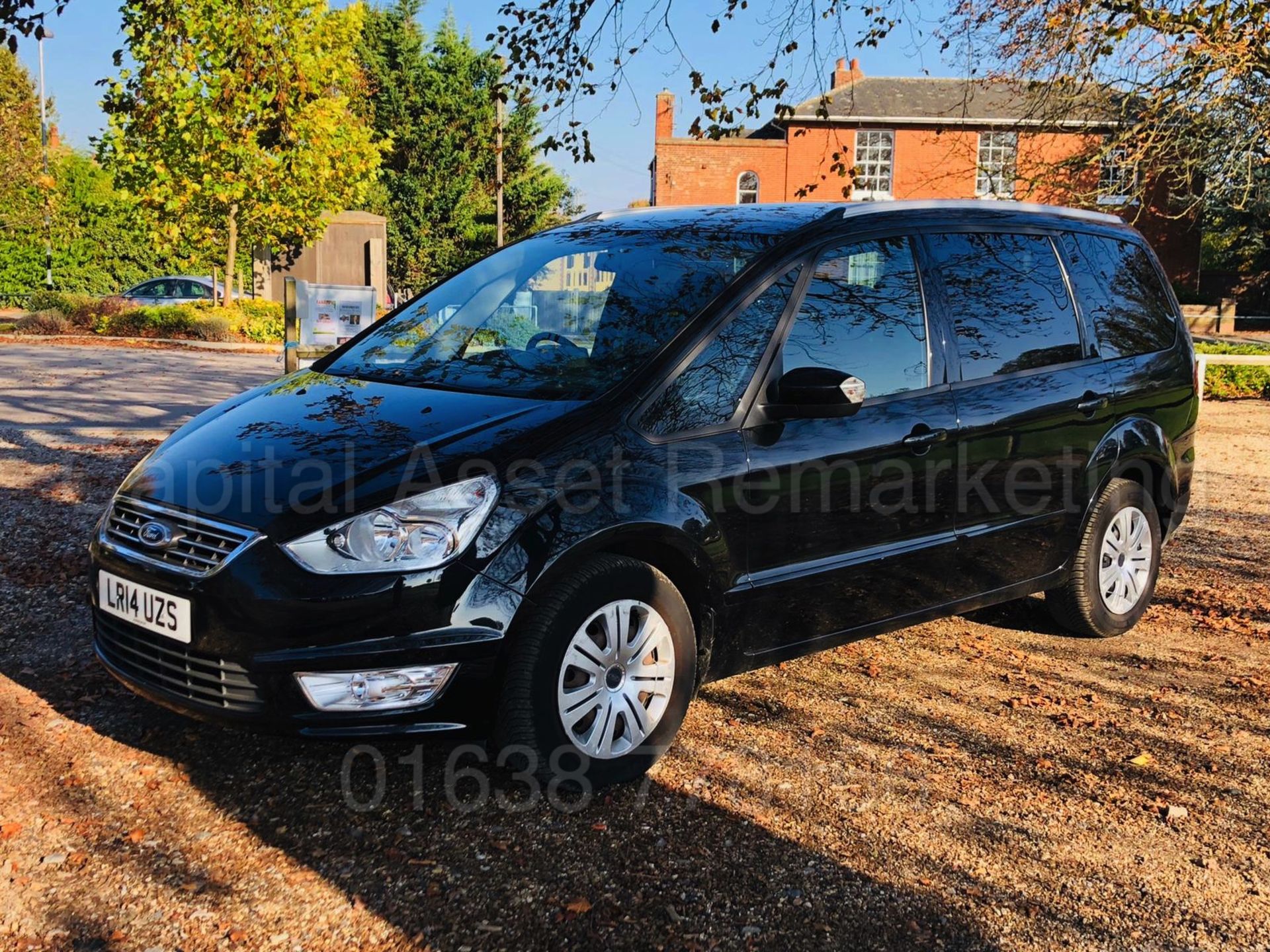 (On Sale) FORD GALAXY **ZETEC** 7 SEATER MPV (2014) 2.0 TDCI - 140 BHP - AUTO POWER SHIFT (1 OWNER) - Image 7 of 47