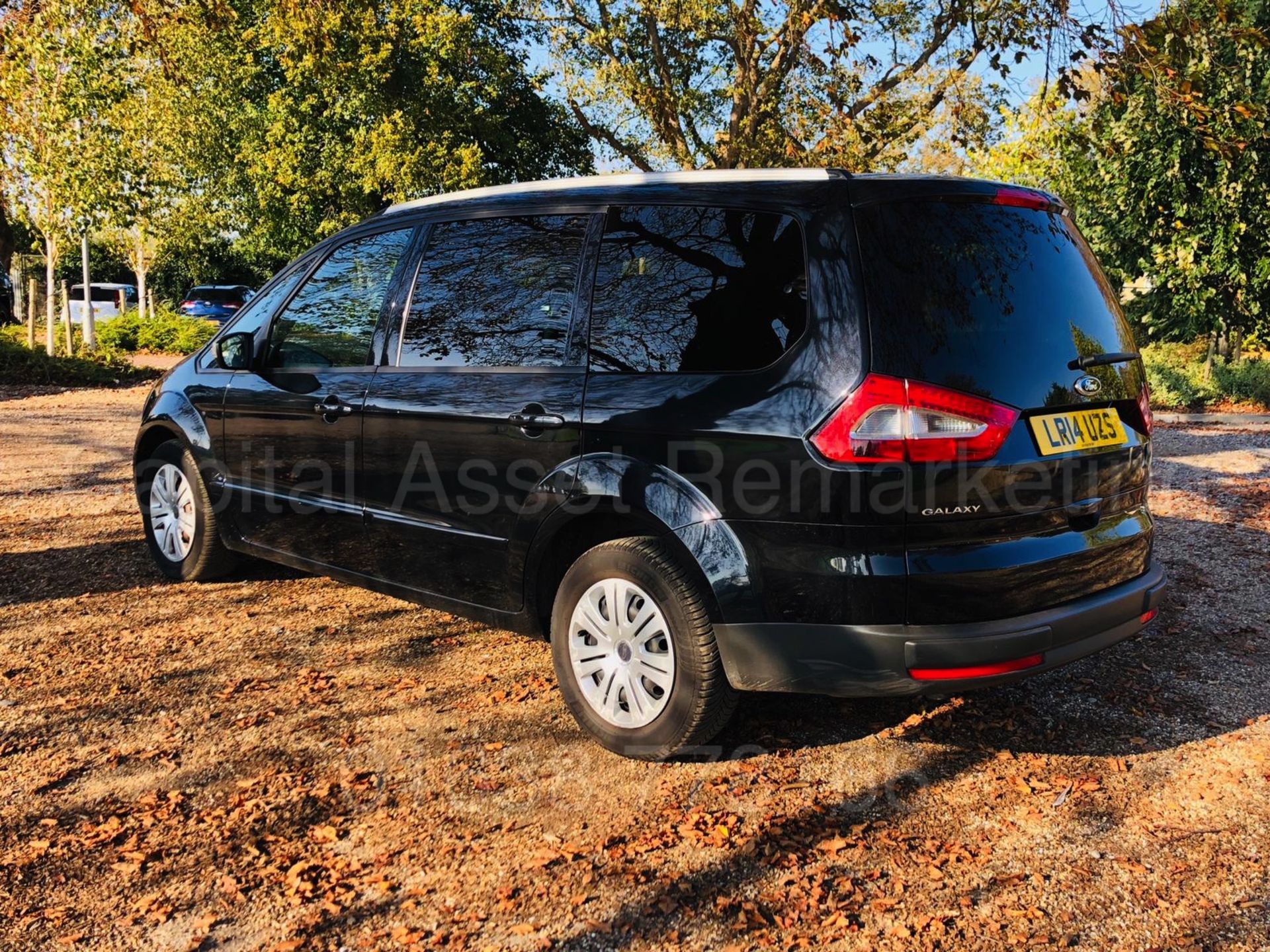 (On Sale) FORD GALAXY **ZETEC** 7 SEATER MPV (2014) 2.0 TDCI - 140 BHP - AUTO POWER SHIFT (1 OWNER) - Image 11 of 47