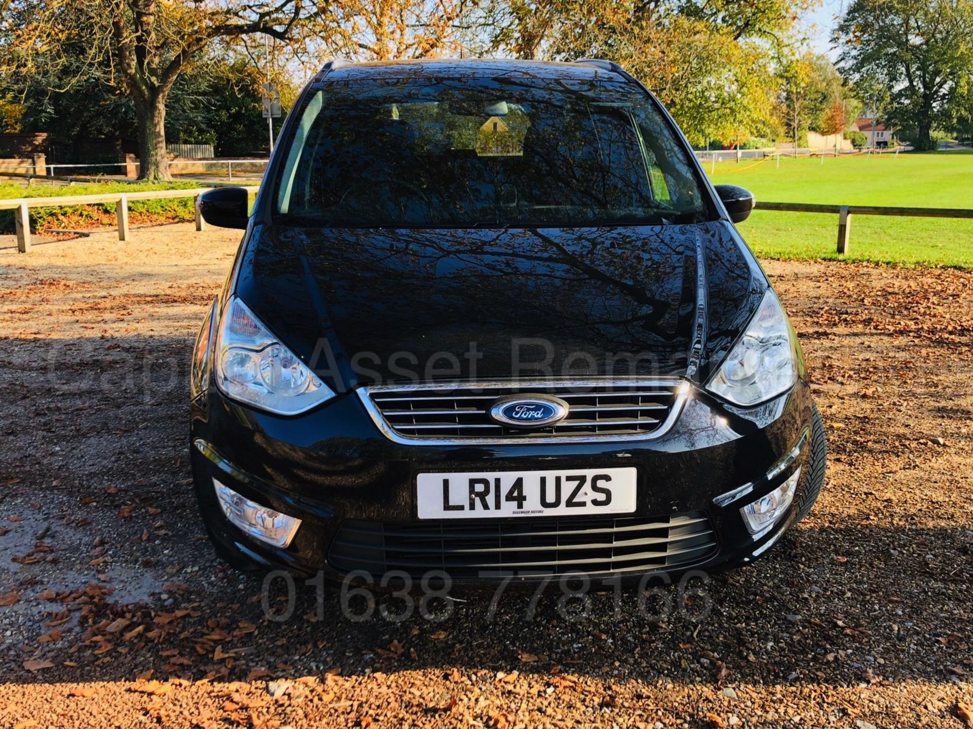 (On Sale) FORD GALAXY **ZETEC** 7 SEATER MPV (2014) 2.0 TDCI - 140 BHP - AUTO POWER SHIFT (1 OWNER) - Image 3 of 47