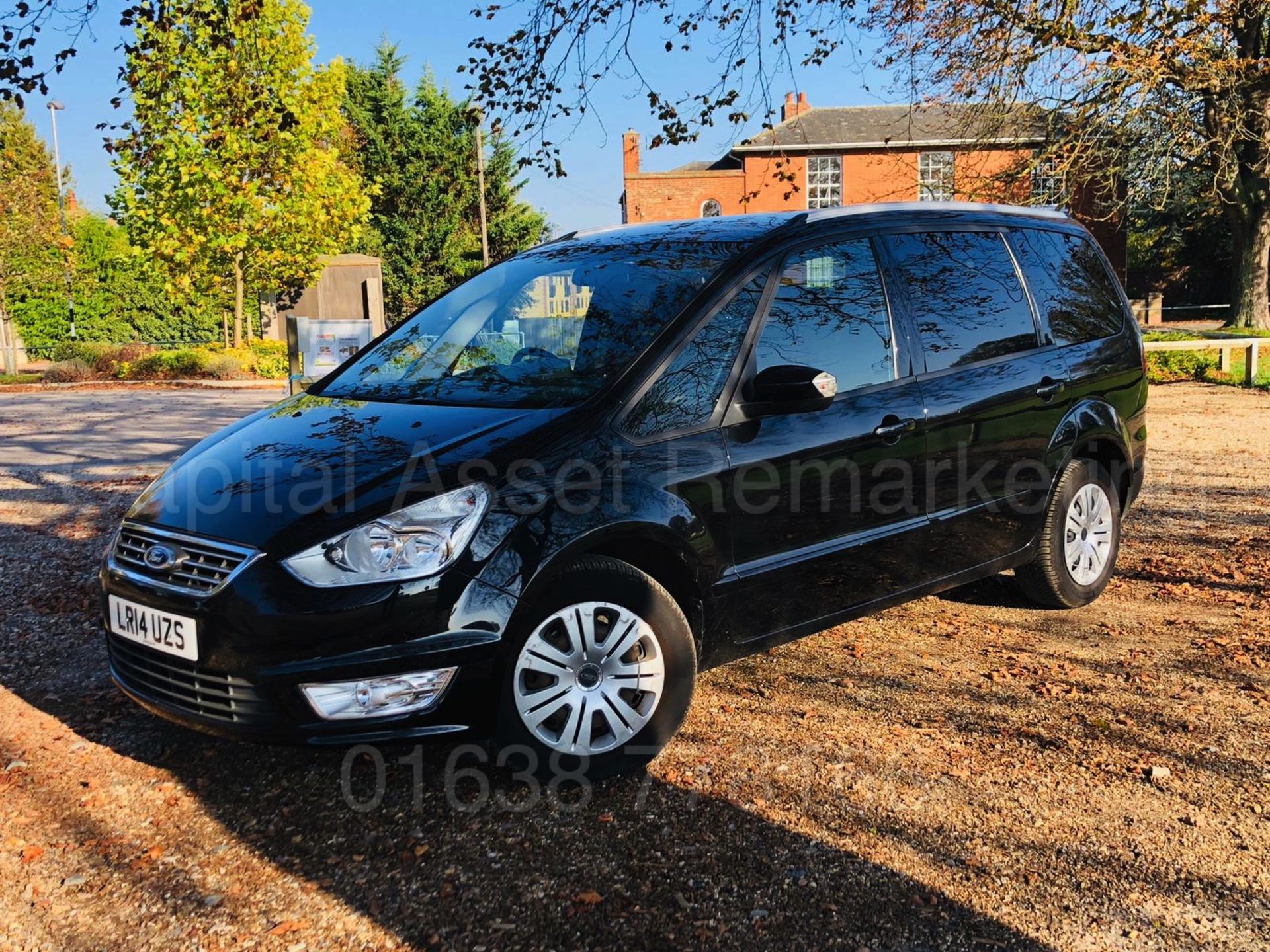 (On Sale) FORD GALAXY **ZETEC** 7 SEATER MPV (2014) 2.0 TDCI - 140 BHP - AUTO POWER SHIFT (1 OWNER) - Image 6 of 47