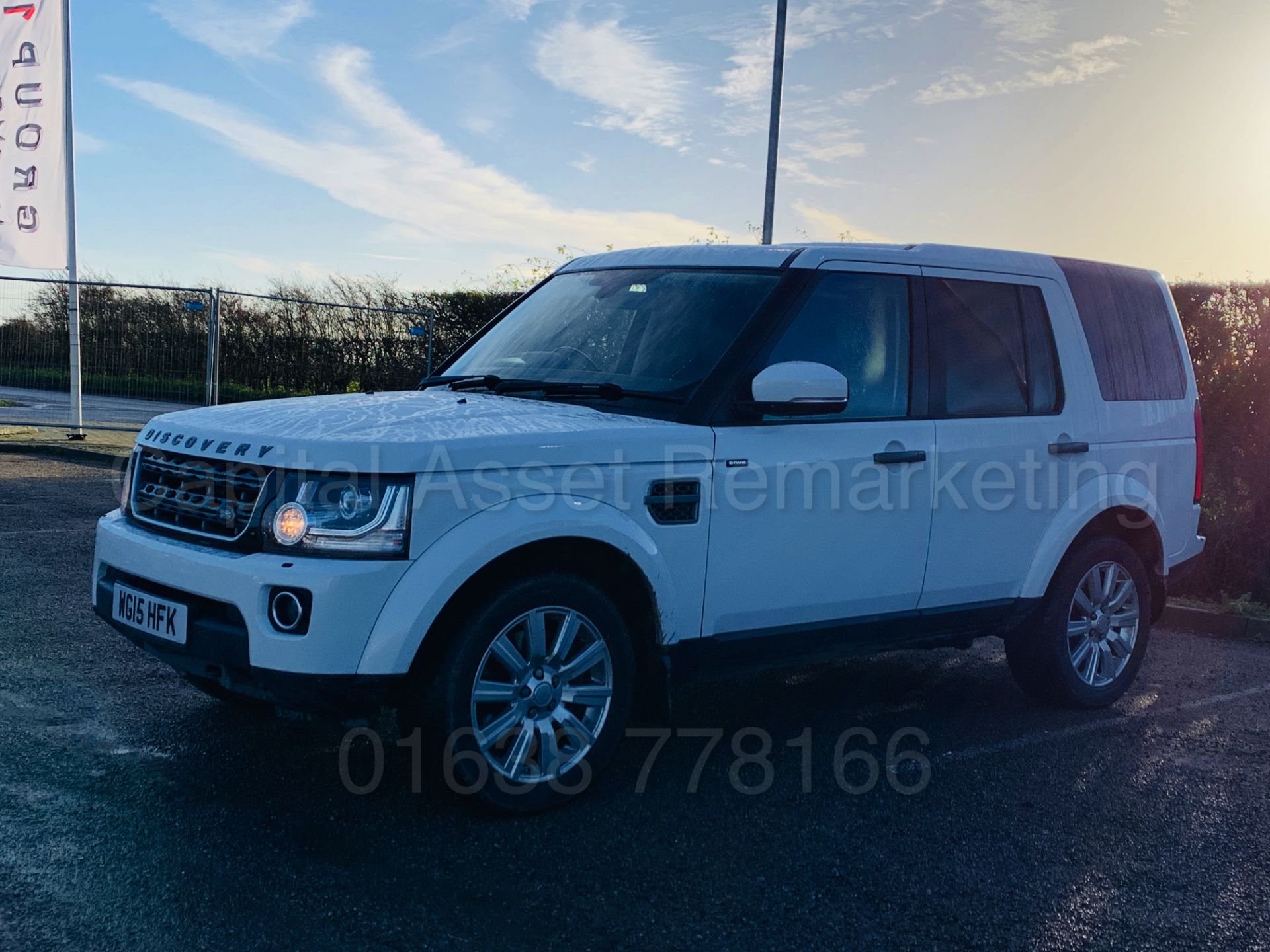 LAND ROVER DISCOVERY 4 *XS EDITION* (2015) '3.0 SDV6 - 8 SPEED AUTO' *LEATHER & SAT NAV* *HUGE SPEC*