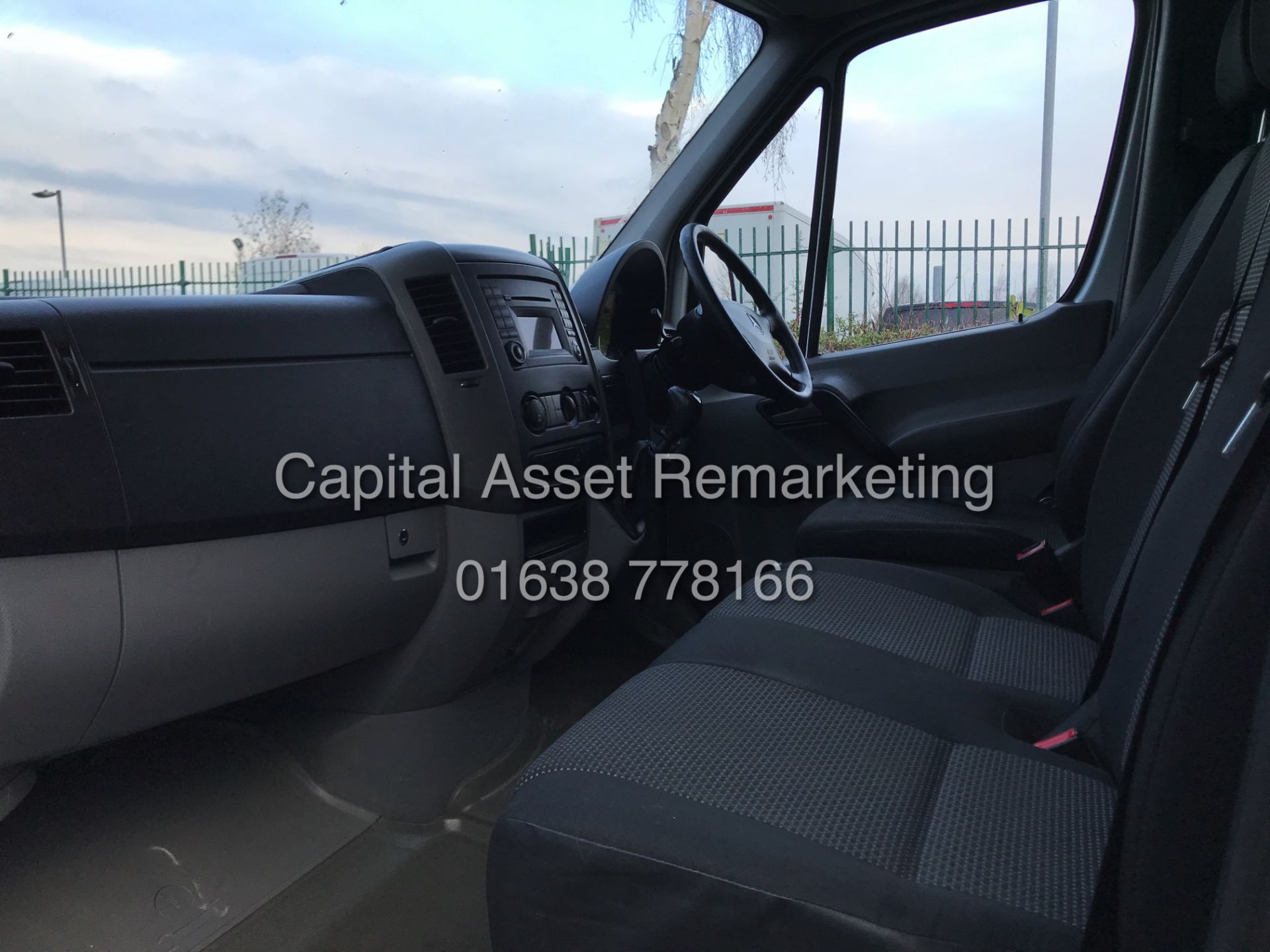 (ON SALE) MERCEDES SPRINTER 2.2CDI MWB / HIGH ROOF (2013 MODEL) 1 OWNER - LOW MILES - Image 12 of 15