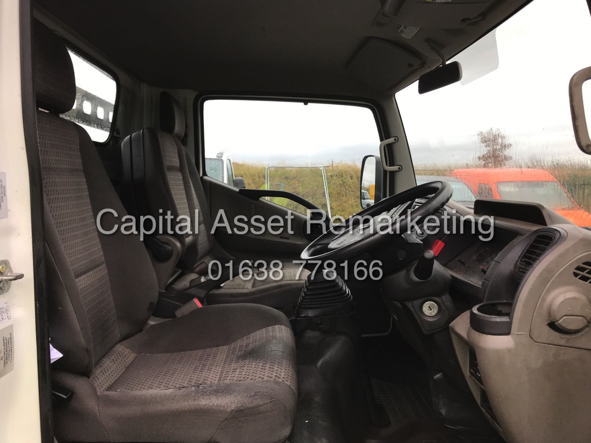 NISSAN CABSTAR 35.14 DCI 2.5 LONG WHEEL BASE DROPSIDE -2014 MODEL -TWIN WHEELER - 14 FOOT DROPSIDE - Image 10 of 16