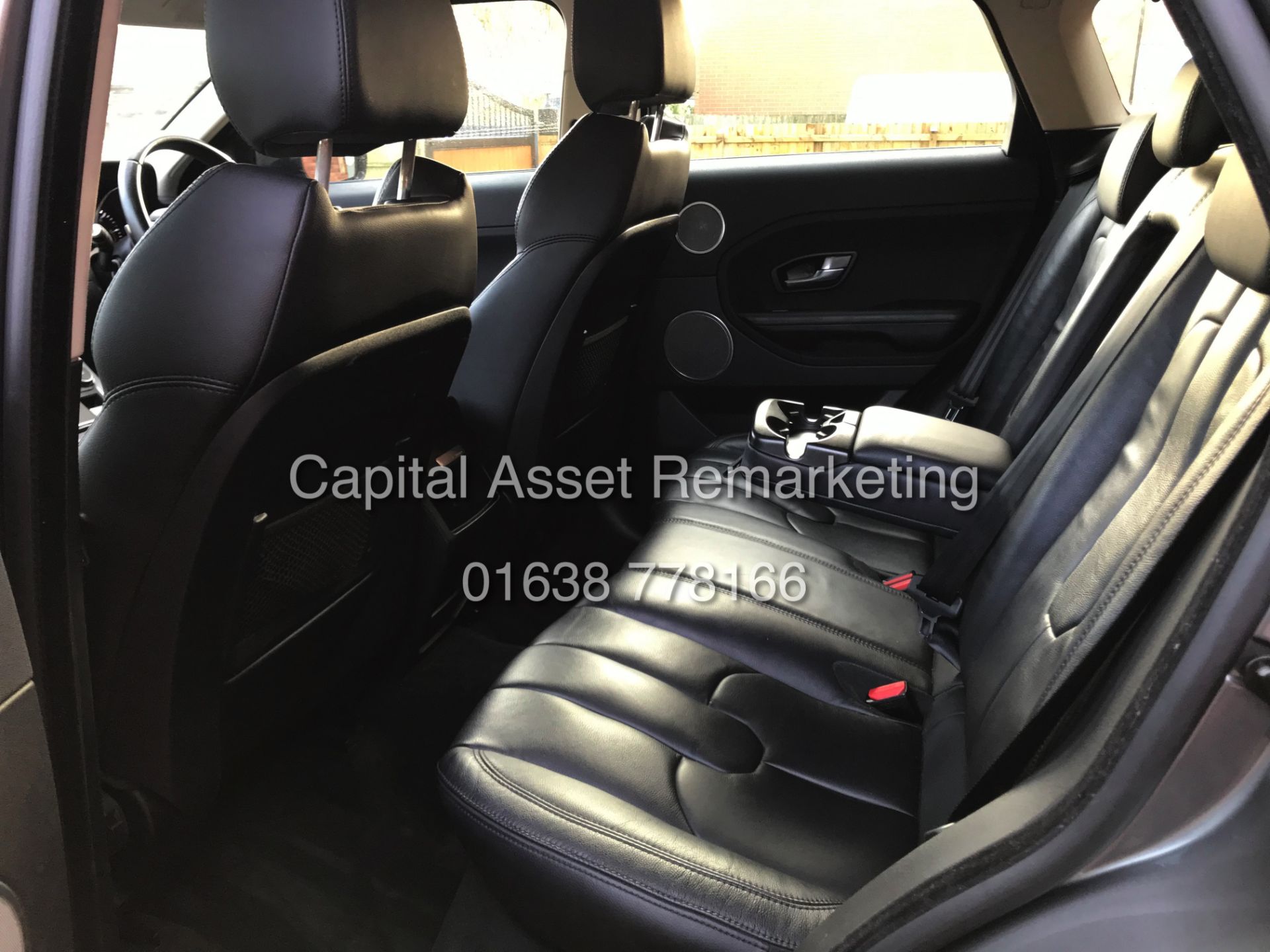 (On Sale) RANGE ROVER EVOQUE "PURE TECH" 2.2 SD4 AUTO - 2015 - HUGE SPEC - 1 OWNER - SAT NAV - Image 16 of 26