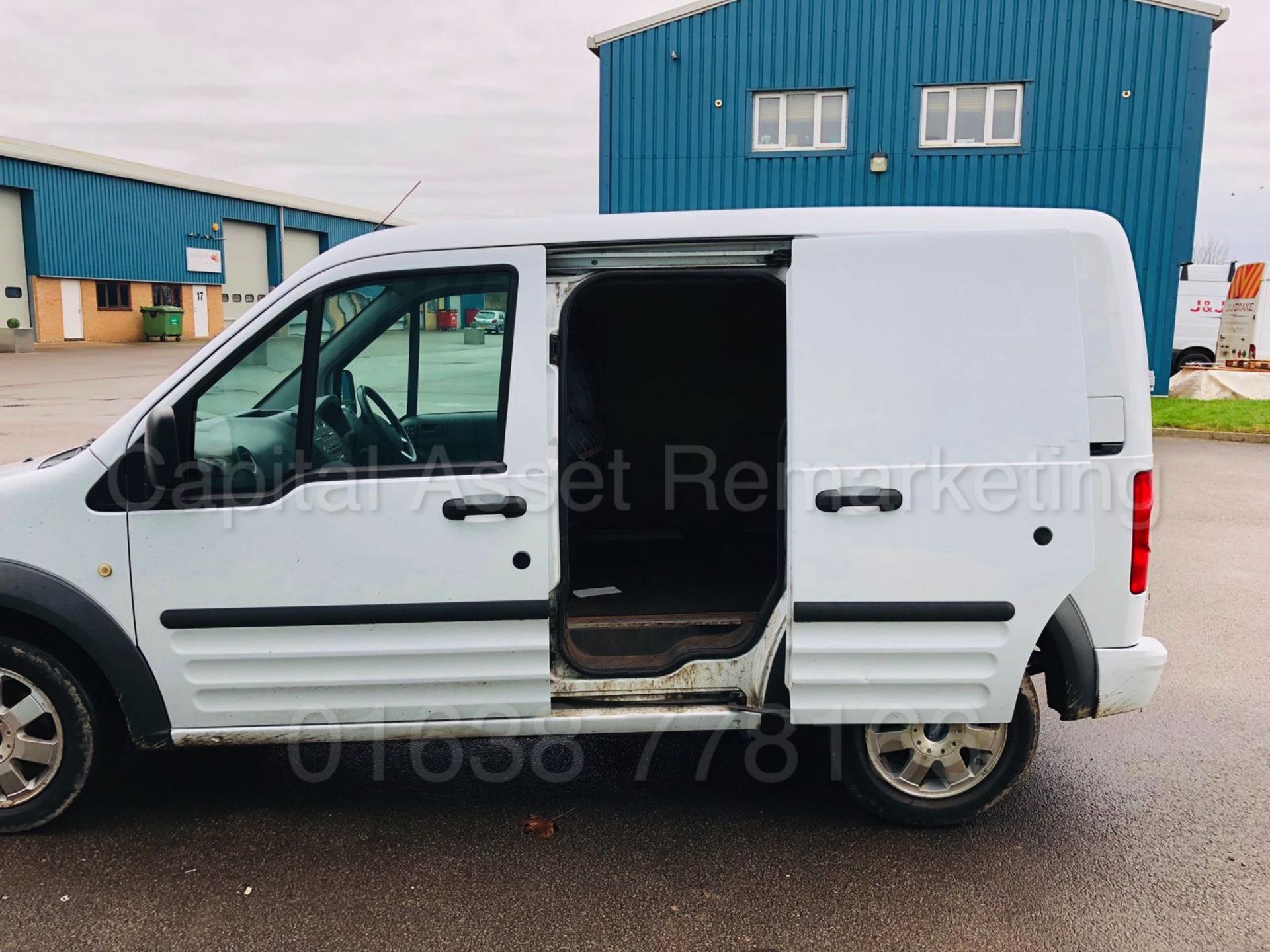 (On Sale) FORD TRANSIT CONNECT T200 *PANEL VAN* (2012) '1.8 TDCI - 5 SPEED' **AIR CON** (LOW MILES) - Image 20 of 25