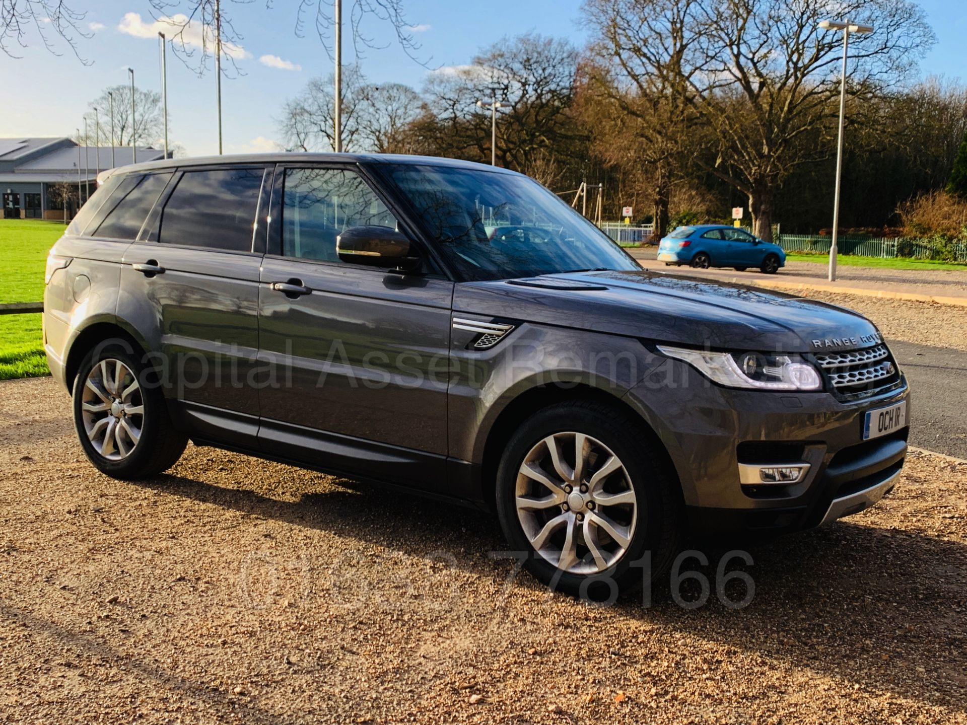 (On Sale) RANGE ROVER SPORT *HSE EDITION* (2015) '3.0 SDV6 - 306 BHP - 8 SPEED AUTO' *HUGE SPEC* - Image 12 of 60