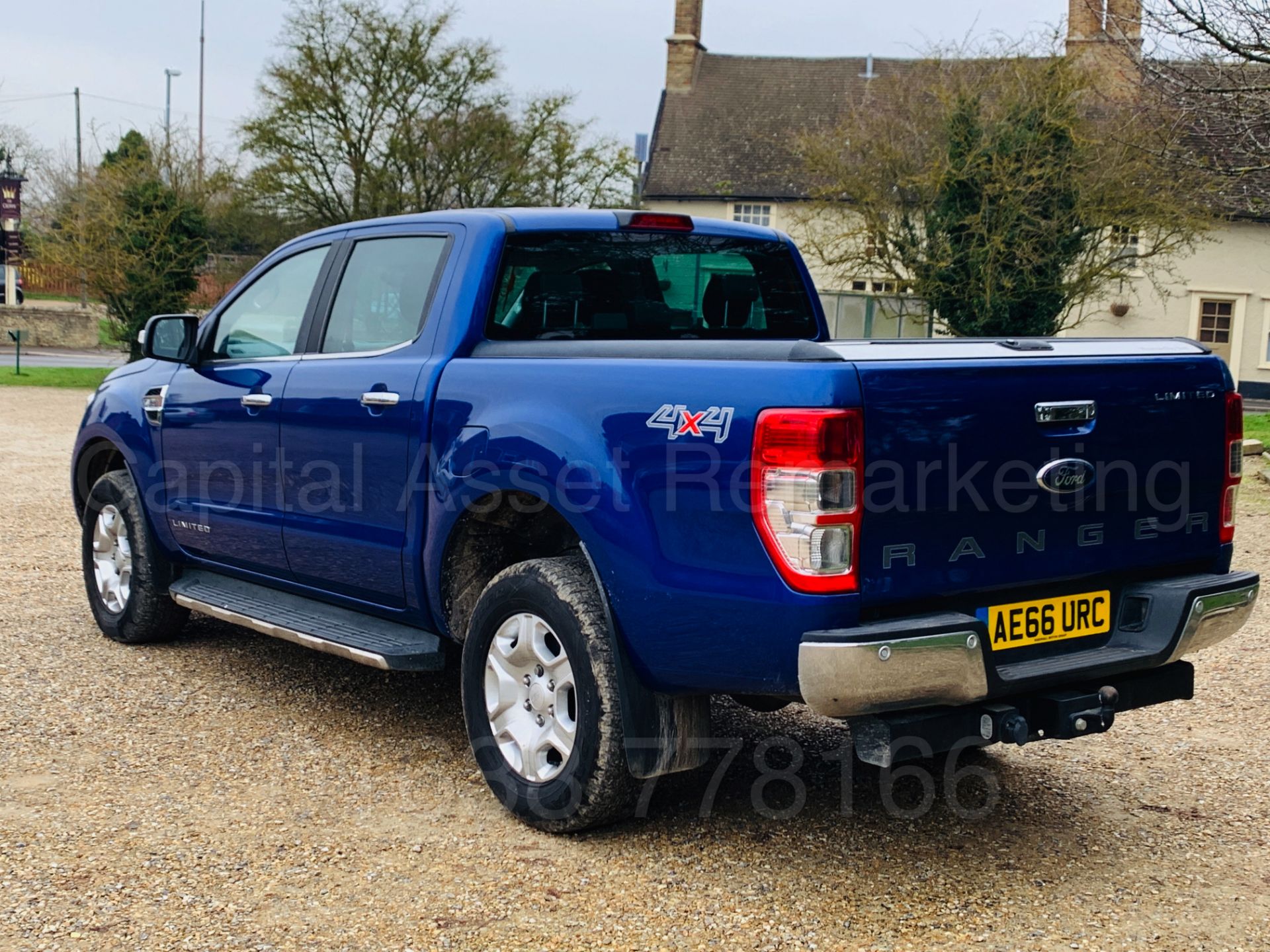 (On Sale) FORD RANGER *LIMITED* D/CAB PICK-UP (66 REG) '3.2 TDCI - 200 BHP - AUTO - LEATHER - NAV' - Image 8 of 58