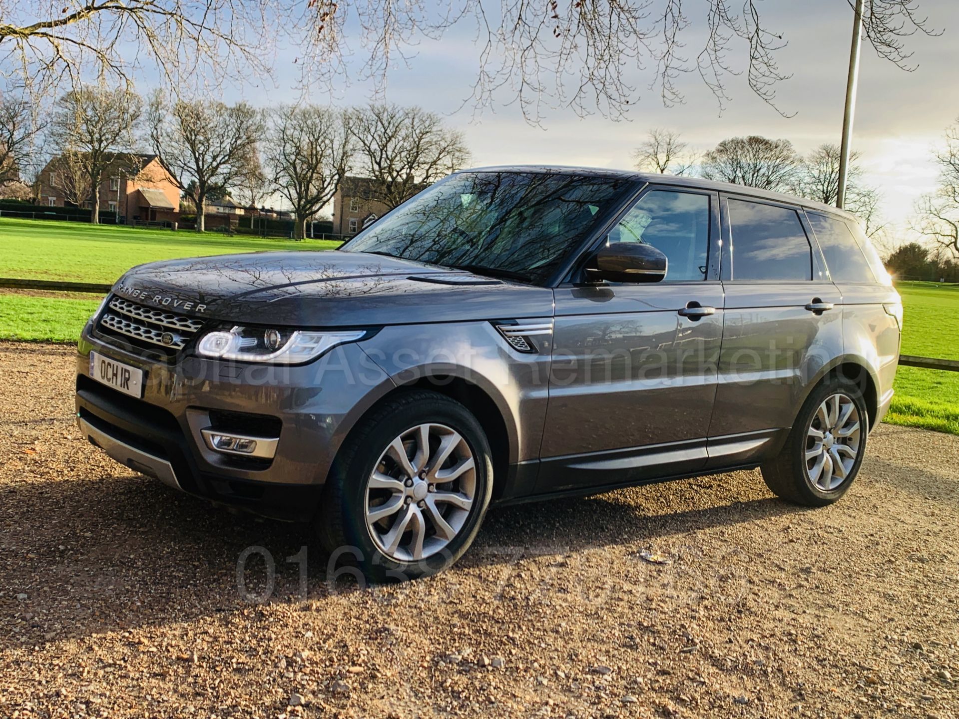 (On Sale) RANGE ROVER SPORT *HSE EDITION* (2015) '3.0 SDV6 - 306 BHP - 8 SPEED AUTO' *HUGE SPEC* - Image 6 of 60