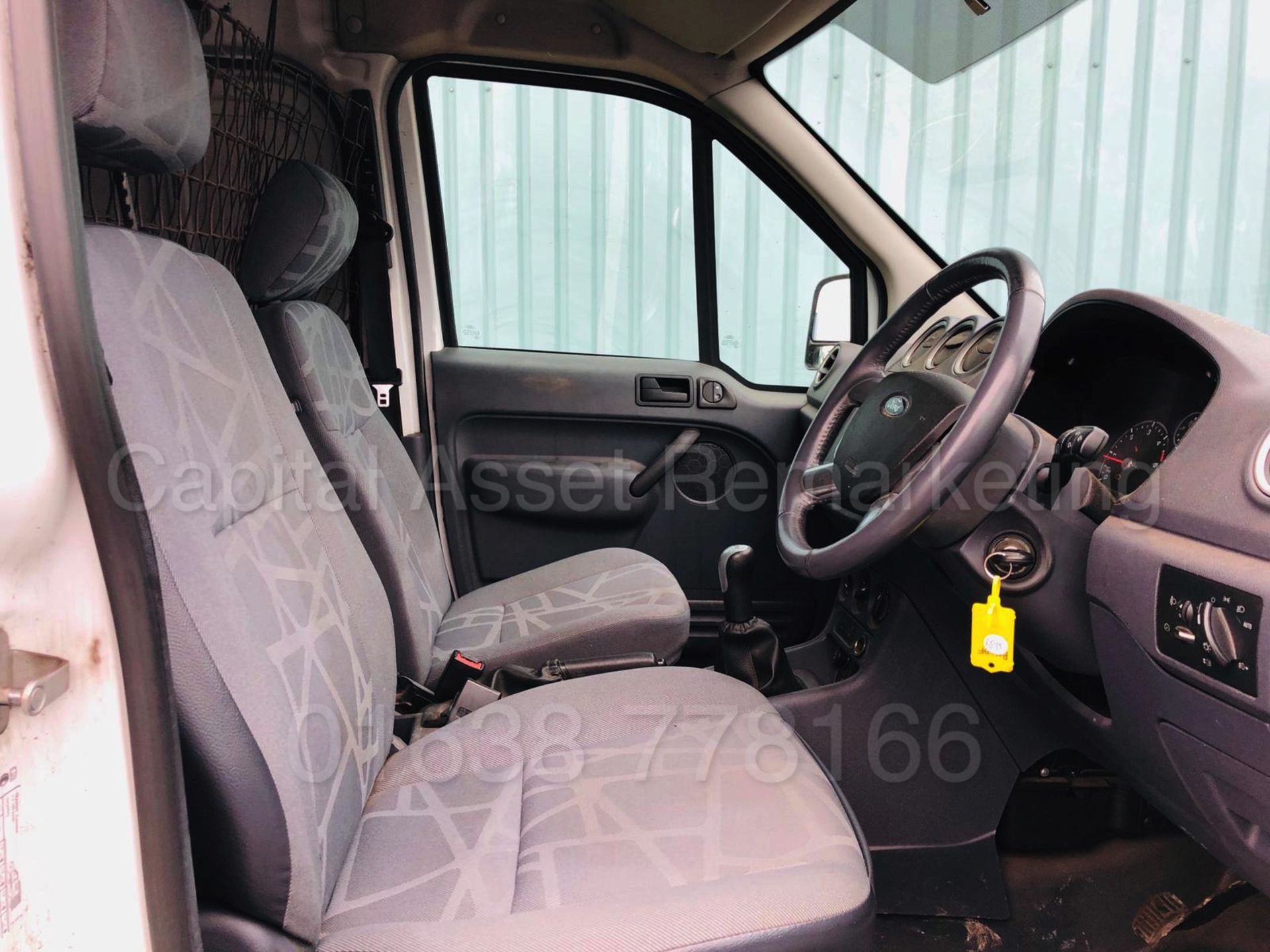 (On Sale) FORD TRANSIT CONNECT T200 *PANEL VAN* (2012) '1.8 TDCI - 5 SPEED' **AIR CON** (LOW MILES) - Image 14 of 25