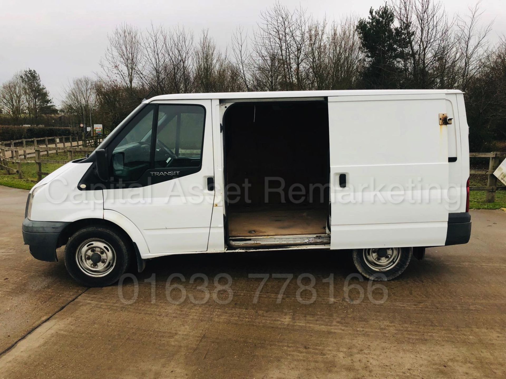 FORD TRANSIT 85 T280 FWD *SWB - LCV / PANEL VAN* (2010 MODEL) '2.2 TDCI - 5 SPEED MANUAL' - Bild 16 aus 19