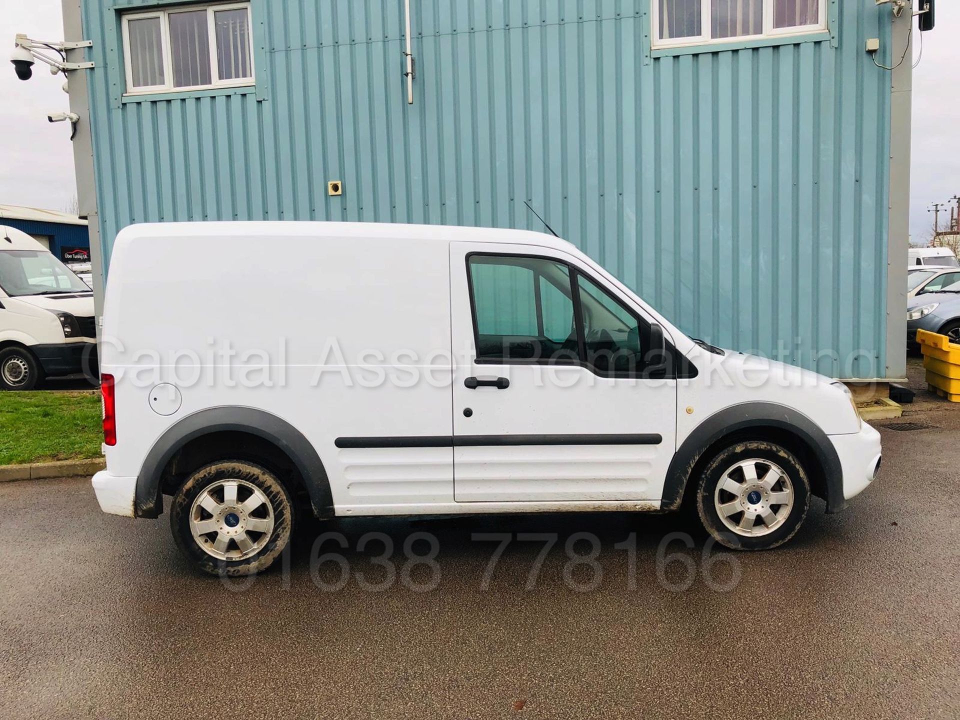 (On Sale) FORD TRANSIT CONNECT T200 *PANEL VAN* (2012) '1.8 TDCI - 5 SPEED' **AIR CON** (LOW MILES) - Image 7 of 25