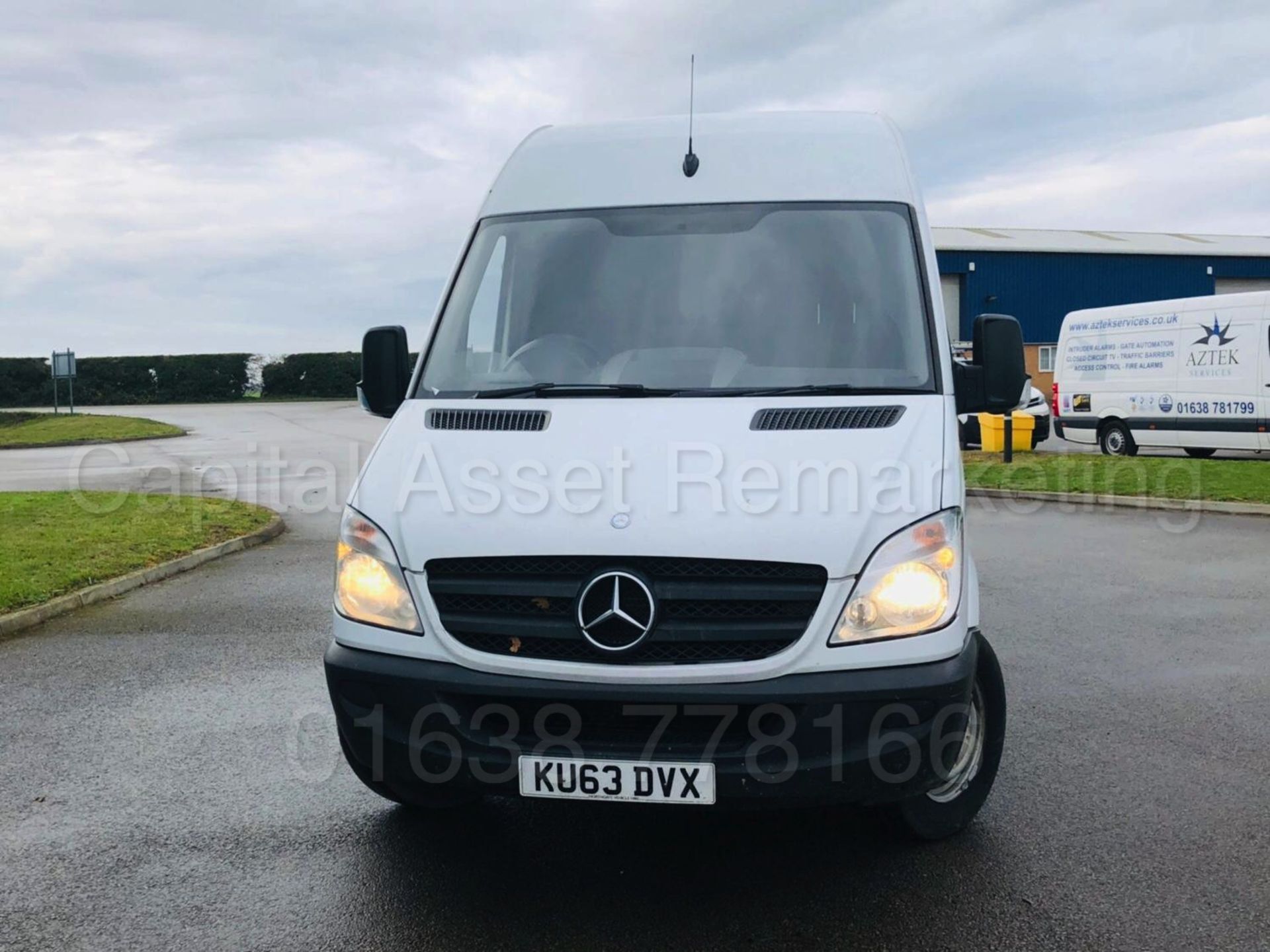 MERCEDES-BENZ SPRINTER 313 CDI *LWB HI-ROOF* (2014 MODEL) '130 BHP - 6 SPEED' **3500 KG** - Image 4 of 32