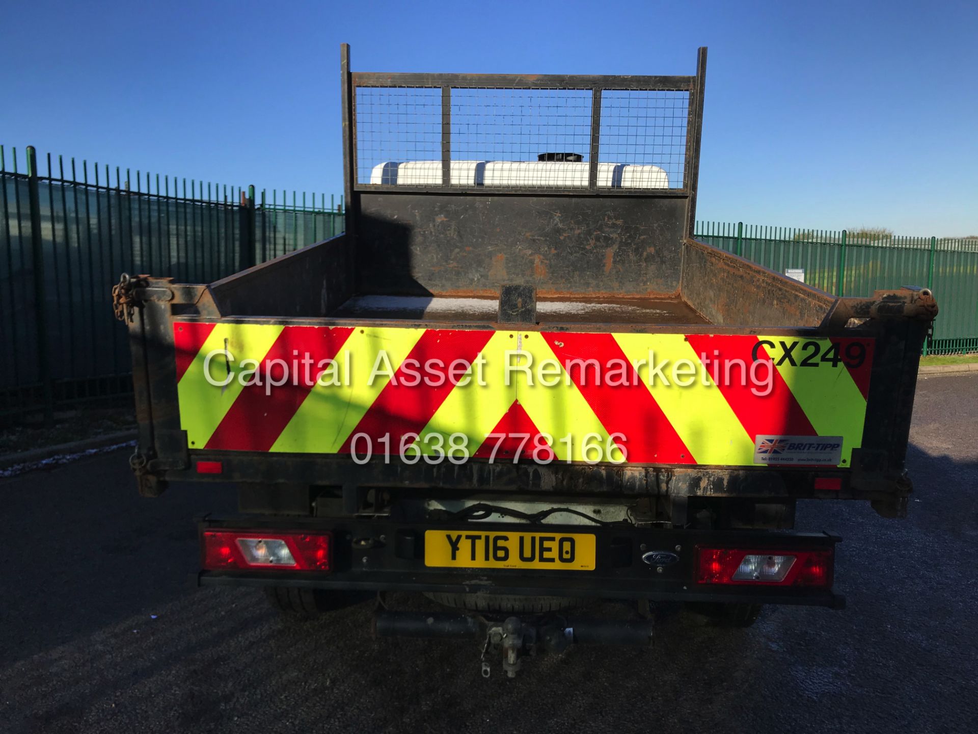 (ON SALE) FORD TRASNIT 2.2TDCI "125BHP - 6 SPEED" T350 D/C "TIPPER" (16 REG) 1 OWNER - LOW MILEAGE - Image 6 of 13