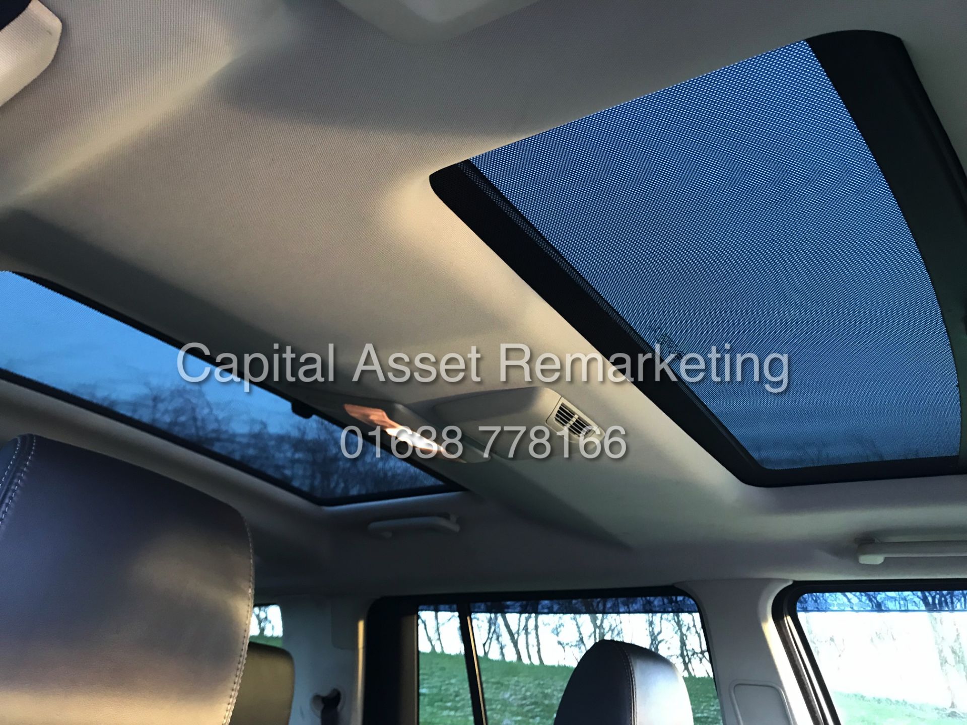 (ON SALE) LAND ROVER DISCOVERY 4 "HSE" 3.0 SDV6 AUTO (13 REG) 7 SEATER - TOP SPEC - SAT NAV -LEATHER - Image 24 of 31