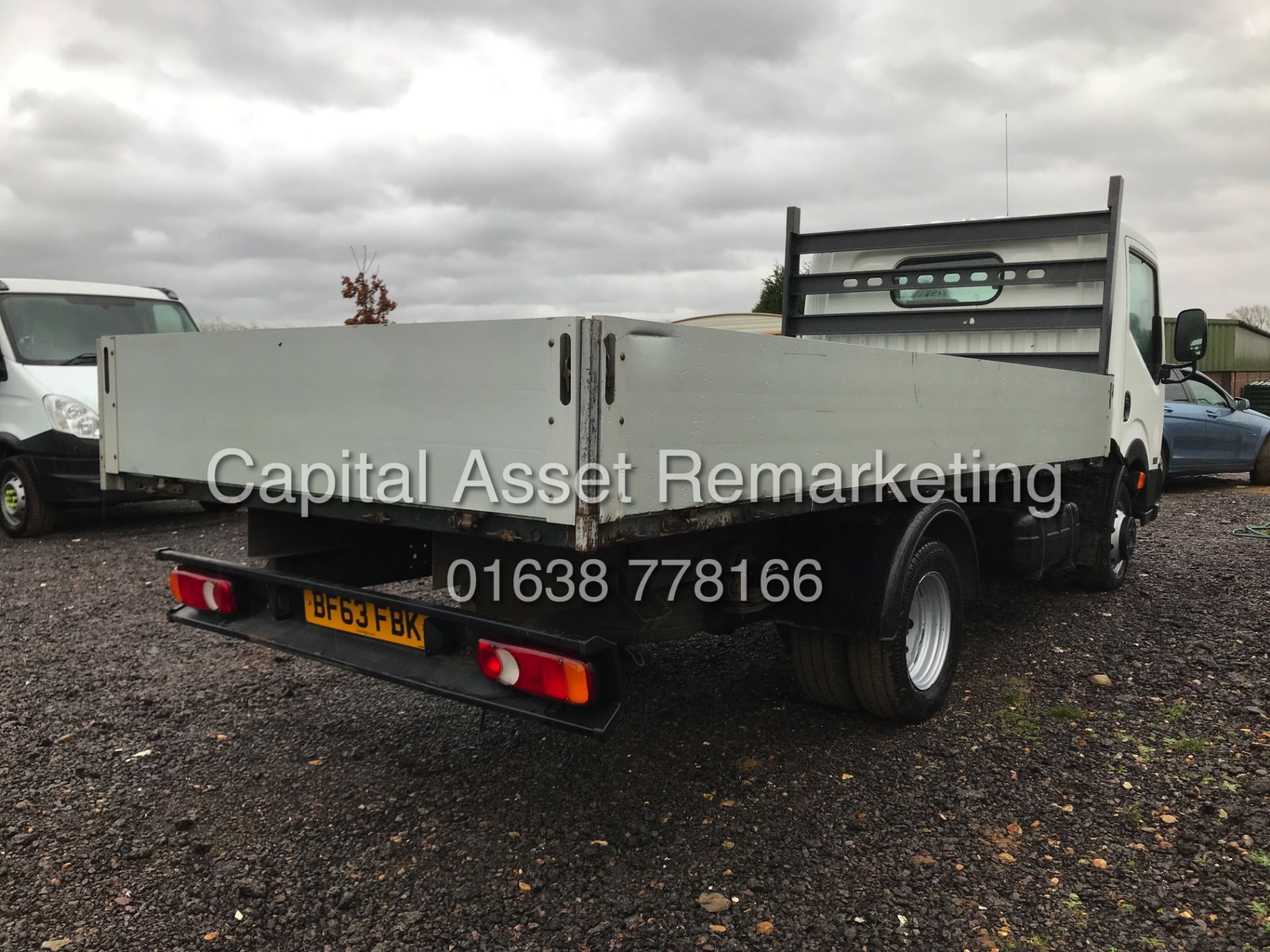 (ON SALE) NISSAN CABSTAR 35.14 "140BHP" LWB DROPSIDE (2014 MODEL) 3500KG -TWIN REAR WHEELS - Image 4 of 17