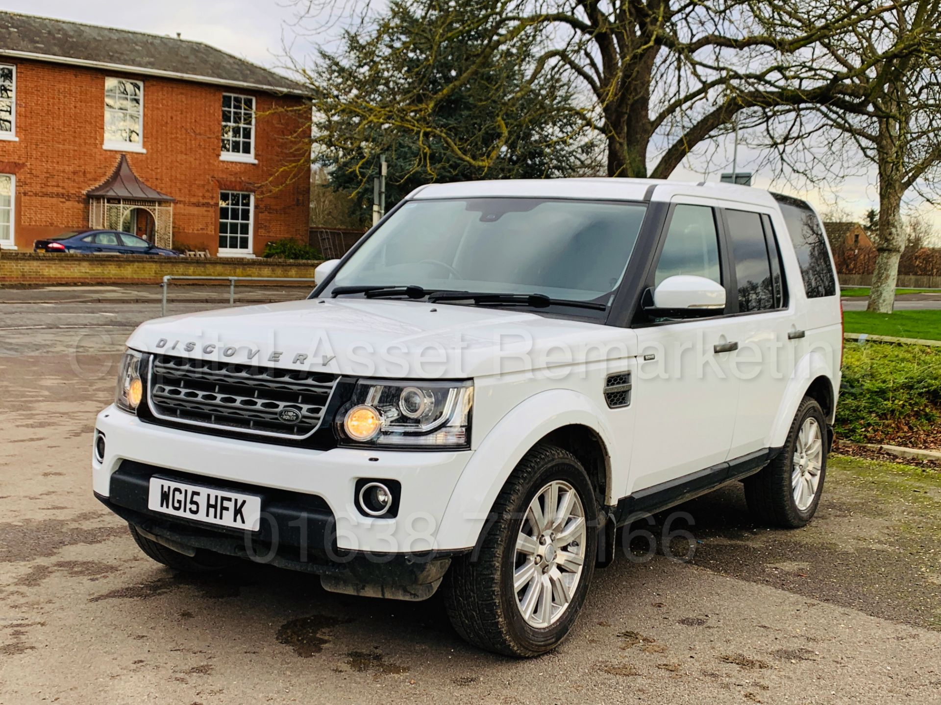 (ON SALE) LAND ROVER DISCOVERY 4 *XS EDITION* (2015) '3.0 SDV6 - 8 SPEED AUTO' *LEATHER & SAT NAV* - Image 4 of 52