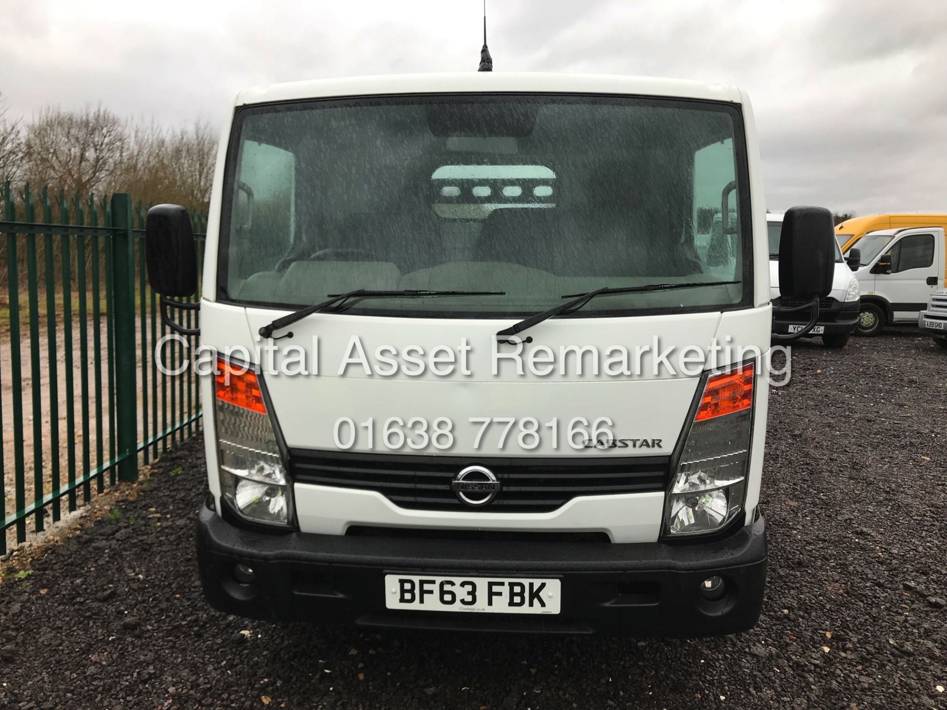 (ON SALE) NISSAN CABSTAR 35.14 "140BHP" LWB DROPSIDE (2014 MODEL) 3500KG -TWIN REAR WHEELS - Bild 6 aus 17