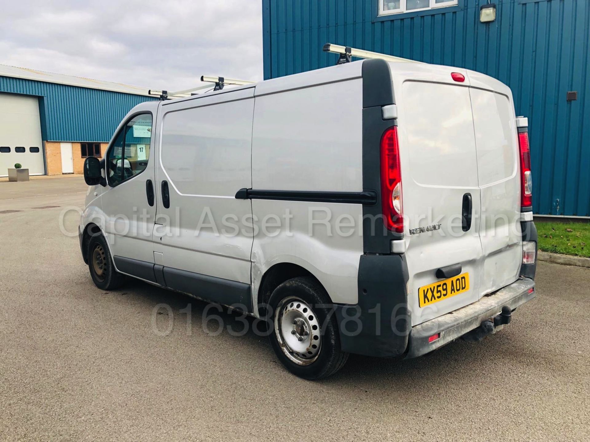 (ON SALE) RENAULT TRAFIC SL27+ *LCV - PANEL VAN* (2010 MODEL) '2.0 DCI - 115 BHP- 6 SPEED' (NO VAT) - Bild 4 aus 19