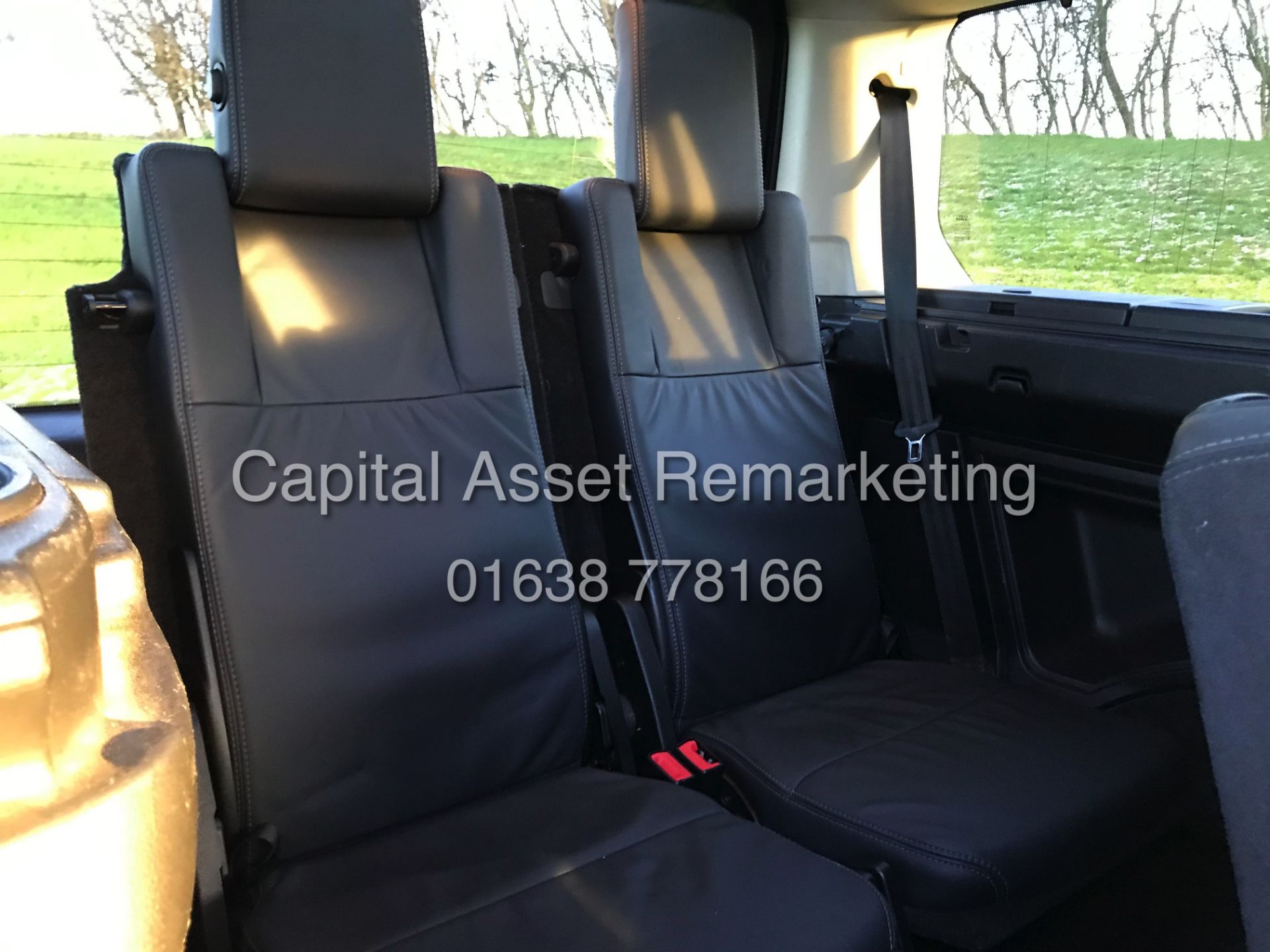 (ON SALE) LAND ROVER DISCOVERY 4 "HSE" 3.0 SDV6 AUTO (13 REG) 7 SEATER - TOP SPEC - SAT NAV -LEATHER - Bild 28 aus 31