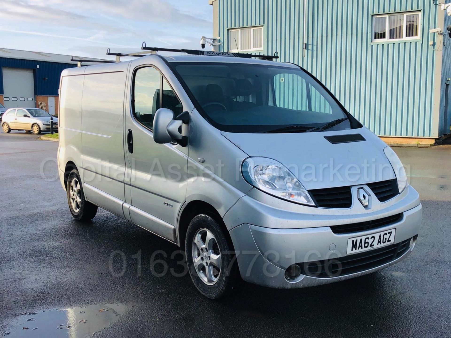 (On Sale) RENAULT TRAFIC SL27 *SPORT* (62 REG) '2.0 DCI - 115 BHP - 6 SPEED' **AIR CON - SAT NAV** - Image 9 of 27