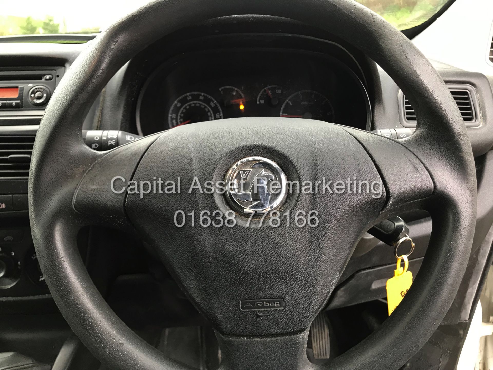 ON SALE VAUXHALL COMBO 1.3CDTI 16V "L2" ECOFLEX (2014 MODEL) LWB - TWIN SIDE LOADING DOORS - LOOK!!! - Image 9 of 13