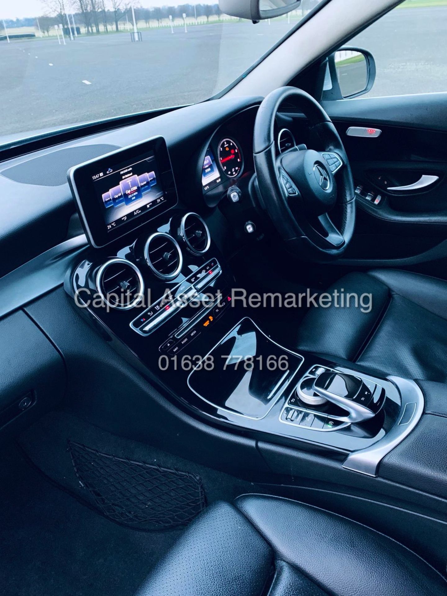 (ON SALE) MERCEDES C220d 7G-TRONIC "EXECUTIVE EDITION" ESTATE (2017 MODEL) SAT NAV -LEATHER -1 OWNER - Image 24 of 25