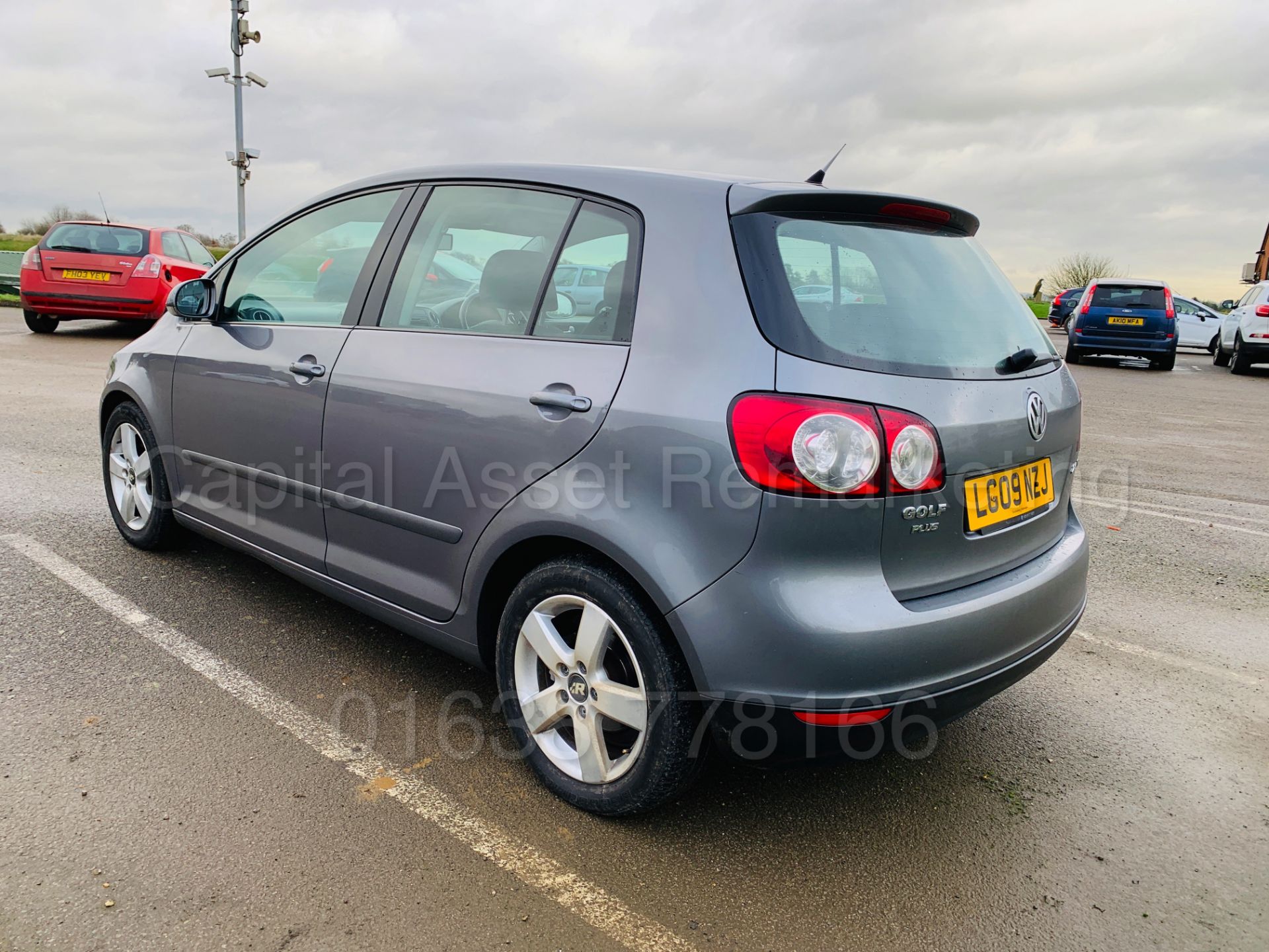 (ON SALE) VOLKSWAGEN GOLF 2.0TDI "GT" 140BHP - 6 SPEED (09 REG) AIR CON - ELEC PACK - Image 7 of 34