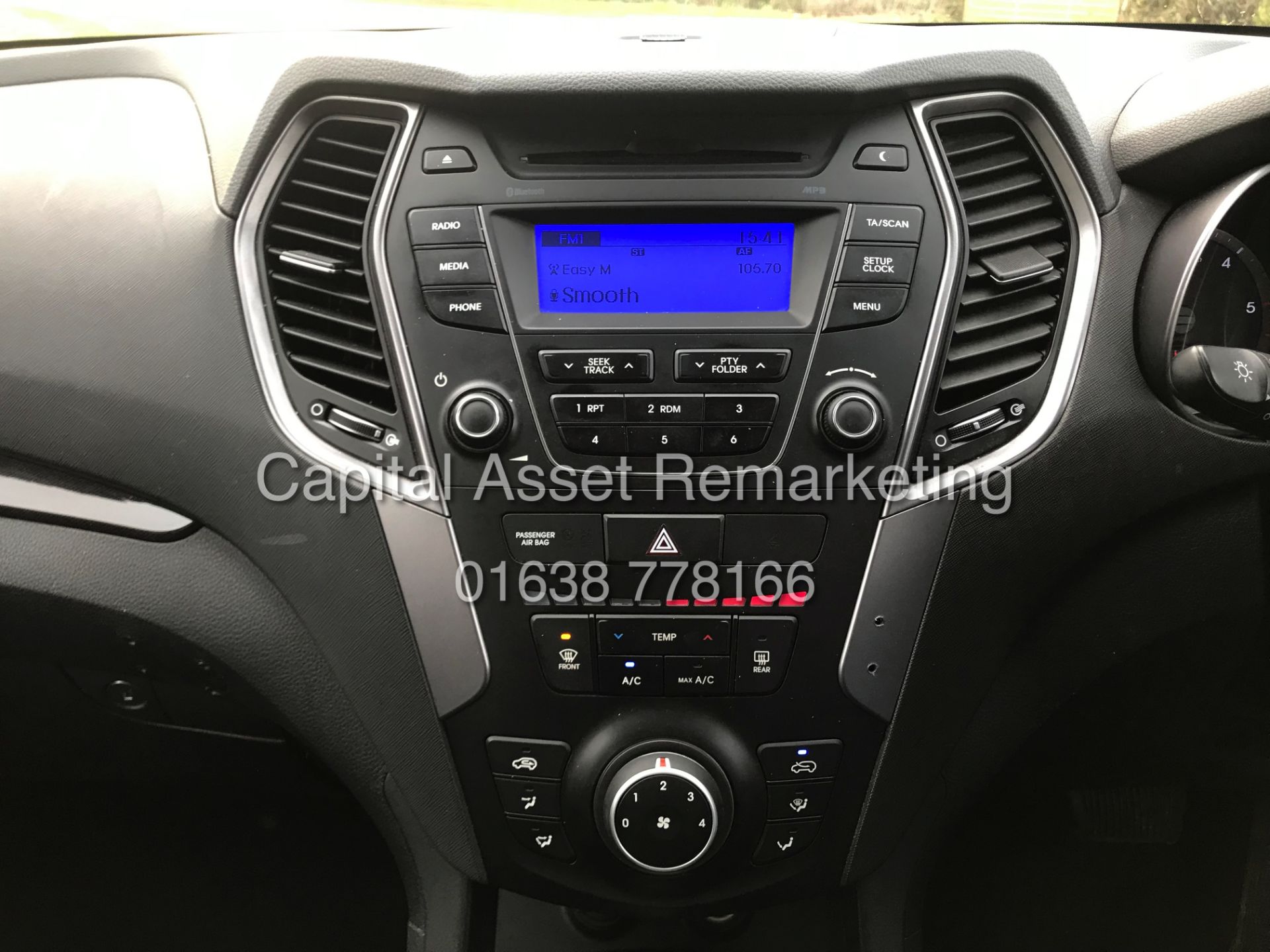 HYUNDAI SANTA FE 2.2CRDI "STYLE" AUTOMATIC (2014 MODEL) 1 OWNER FSH - AIR CON - ELEC PACK - 194BHP - Image 11 of 16