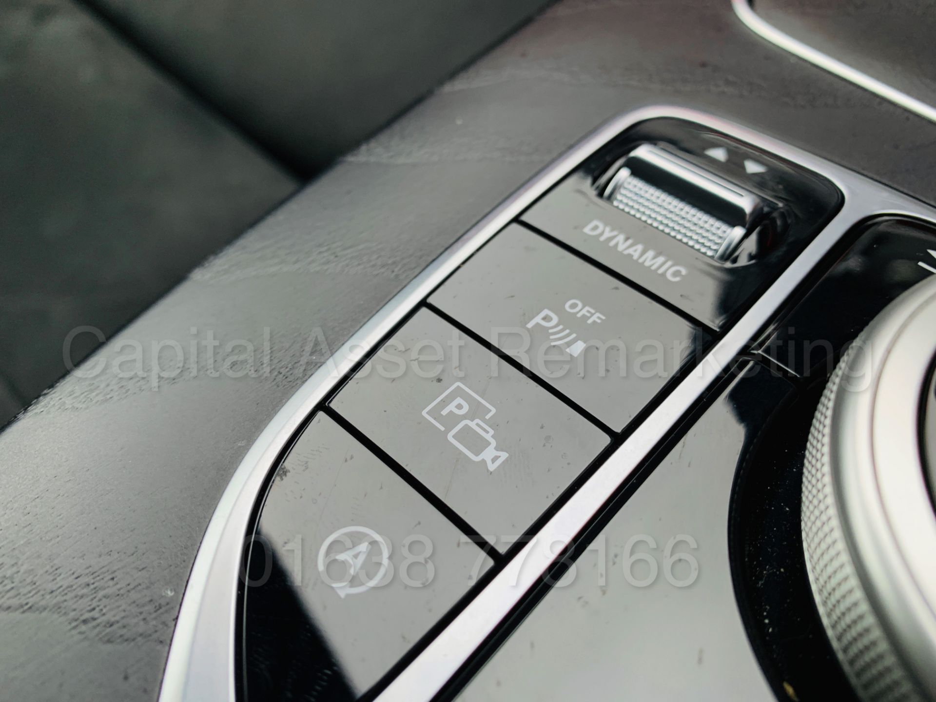 (On Sale) MERCEDES-BENZ E220d *AMG LINE* (68 REG) '9-G TRONIC - LEATHER - SAT NAV' *MASSIVE SPEC* - Image 53 of 59