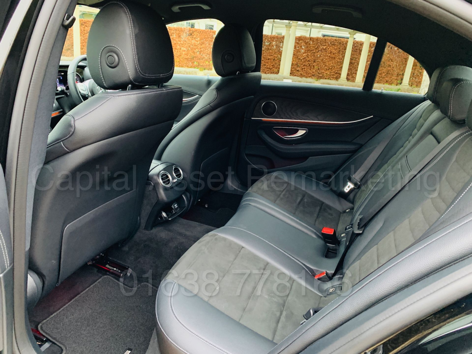 (On Sale) MERCEDES-BENZ E220d *AMG LINE* (68 REG) '9-G TRONIC - LEATHER - SAT NAV' *MASSIVE SPEC* - Image 27 of 59