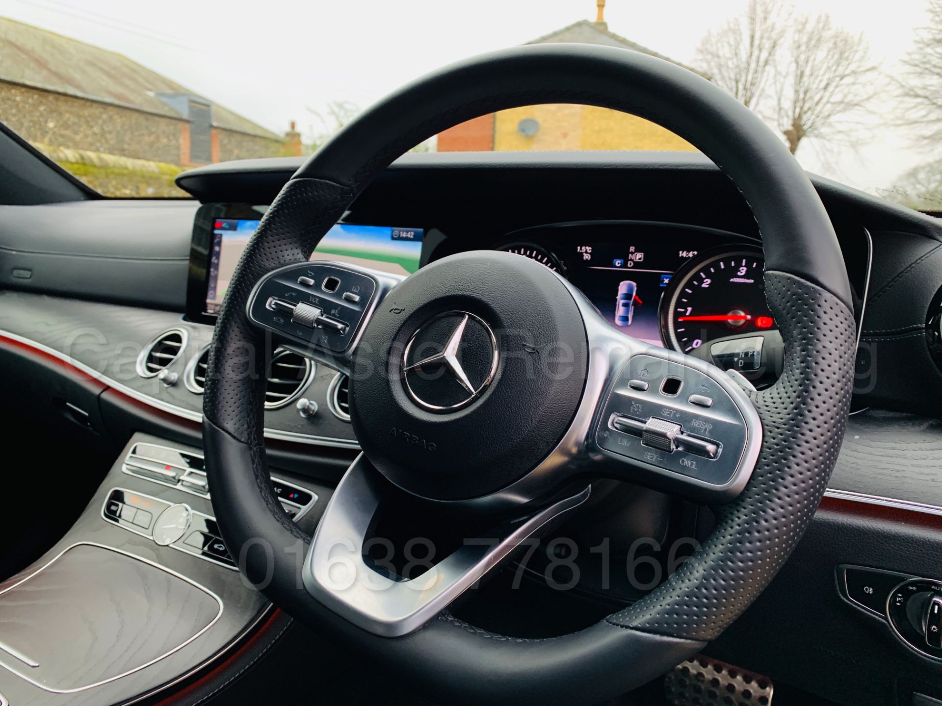 (On Sale) MERCEDES-BENZ E220d *AMG LINE* (68 REG) '9-G TRONIC - LEATHER - SAT NAV' *MASSIVE SPEC* - Image 43 of 59