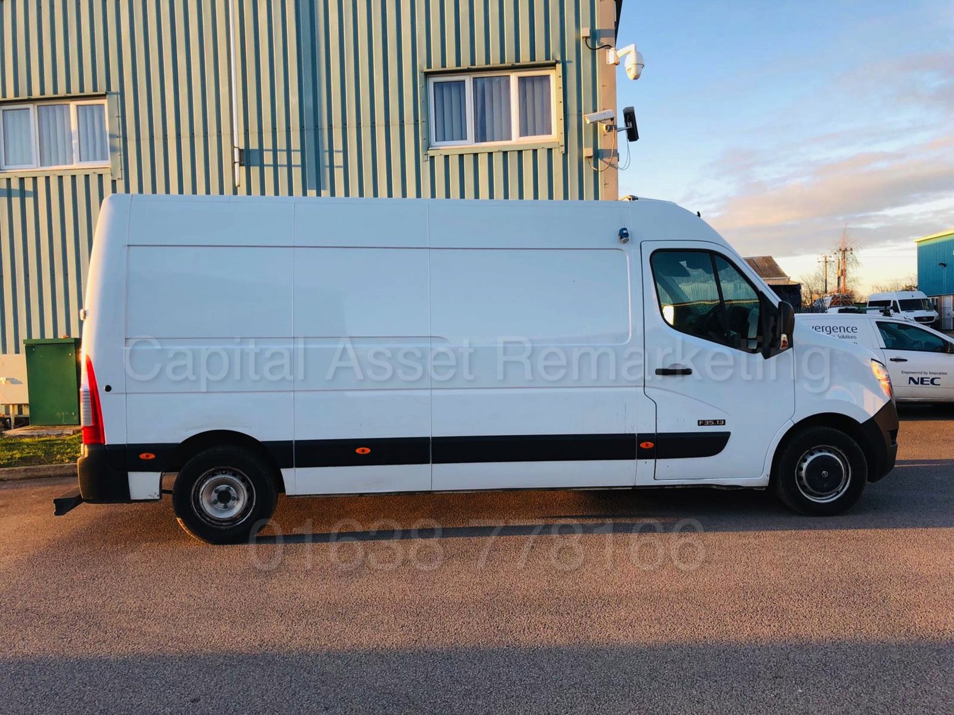 NISSAN NV400 *LWB - REFRIGERATED / PANEL VAN* (2015 MODEL) '2.3 DCI - 6 SPEED' *THERMO KING* - Image 6 of 25