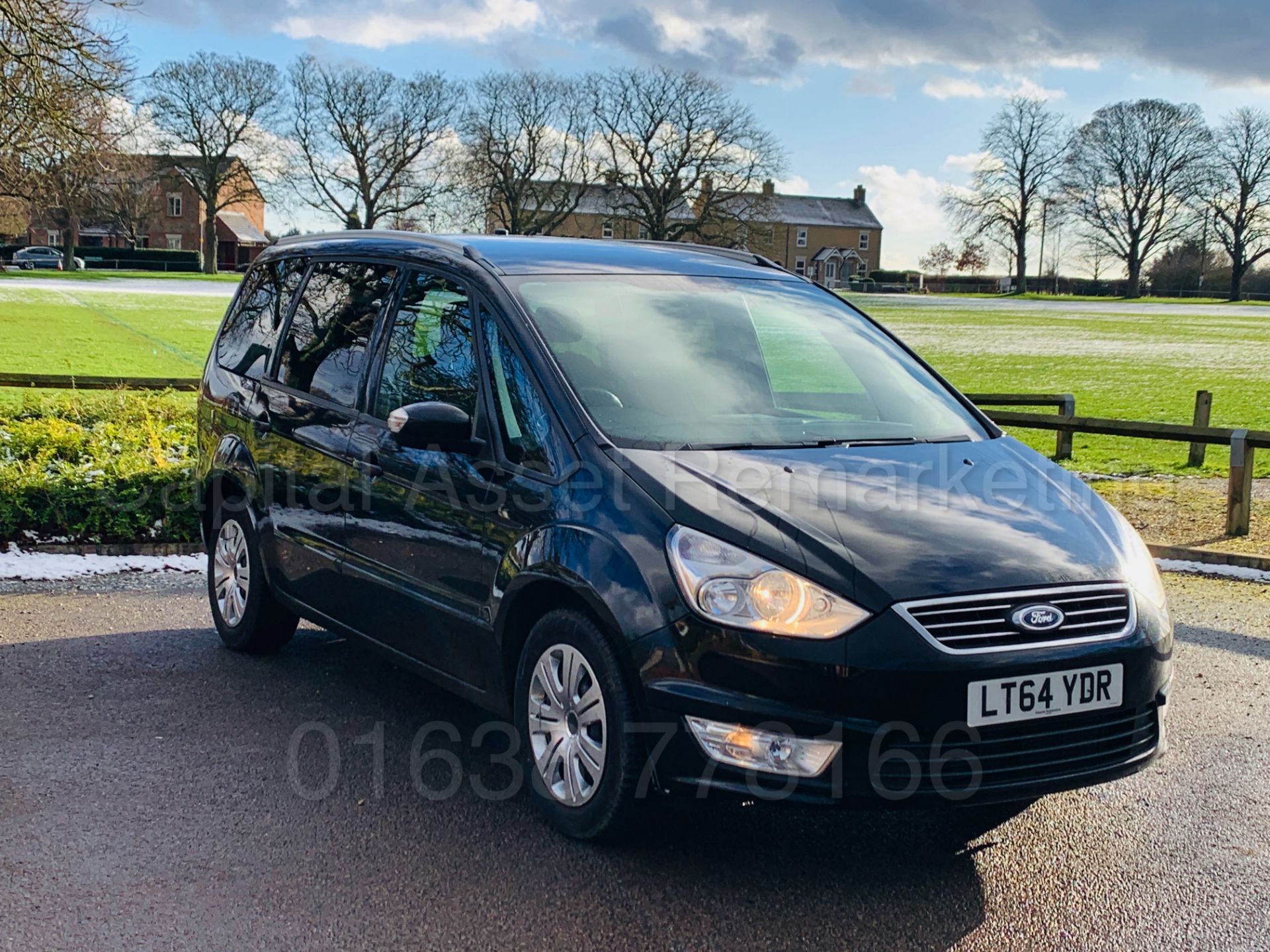 FORD GALAXY **ZETEC** 7 SEATER MPV (2015 MODEL) 2.0 TDCI - 140 BHP - AUTO POWER SHIFT (1 OWNER) - Image 2 of 40