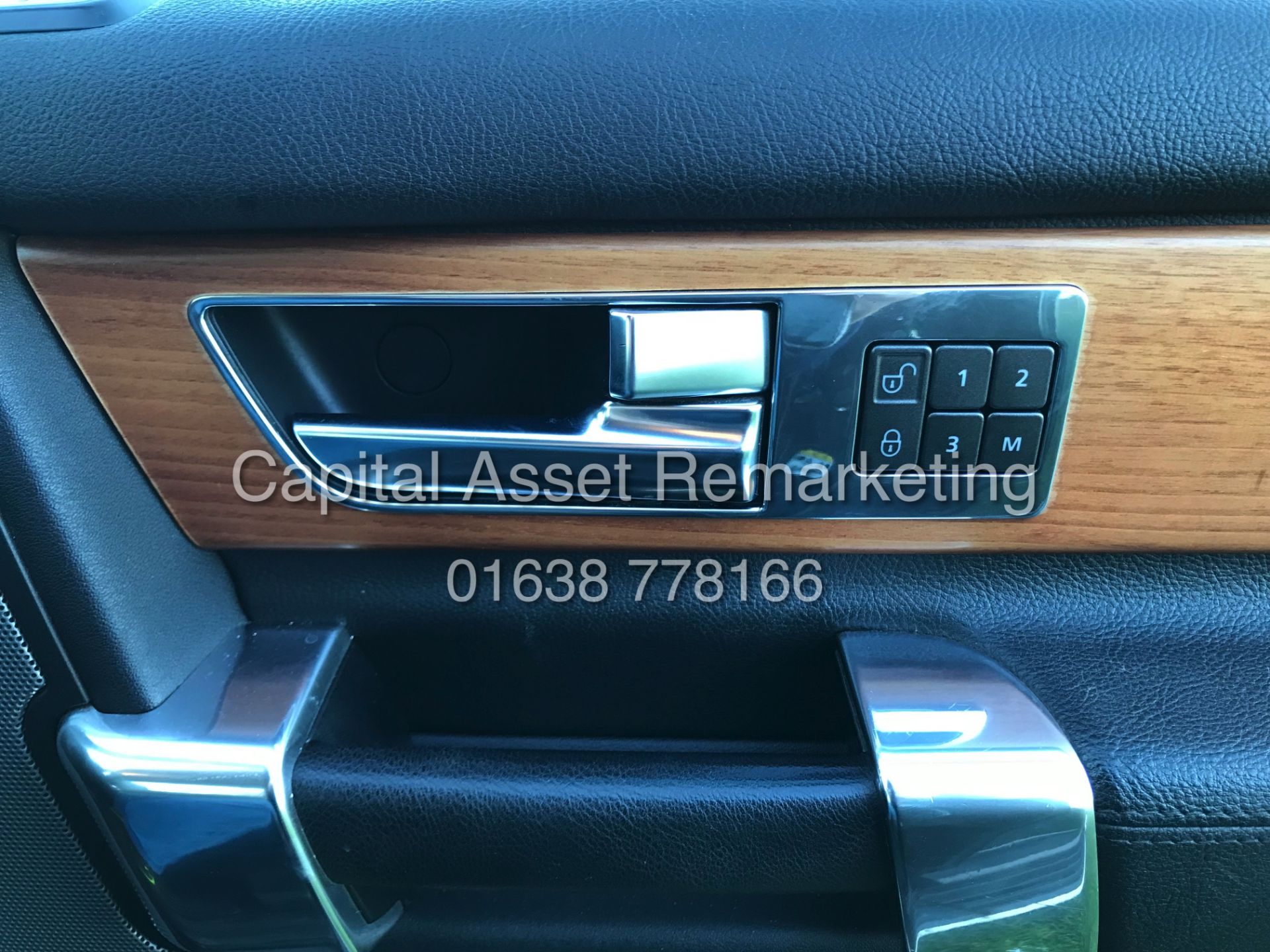 LAND ROVER DISCOVERY 4 "HSE" 3.0 SDV6 AUTOMATIC (13 REG) 7 SEATER **TOP OF THE RANGE** FULLY LOADED - Image 22 of 31