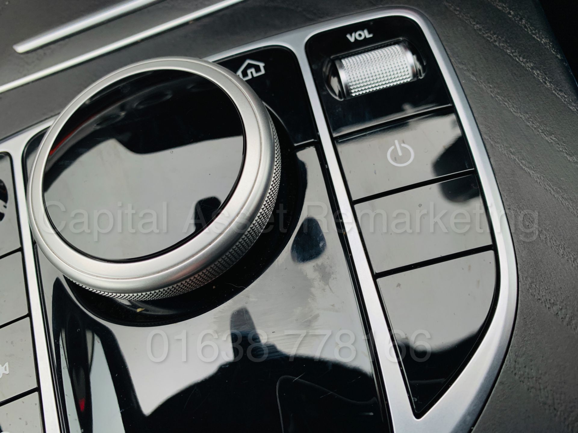 (On Sale) MERCEDES-BENZ E220d *AMG LINE* (68 REG) '9-G TRONIC - LEATHER - SAT NAV' *MASSIVE SPEC* - Image 54 of 59