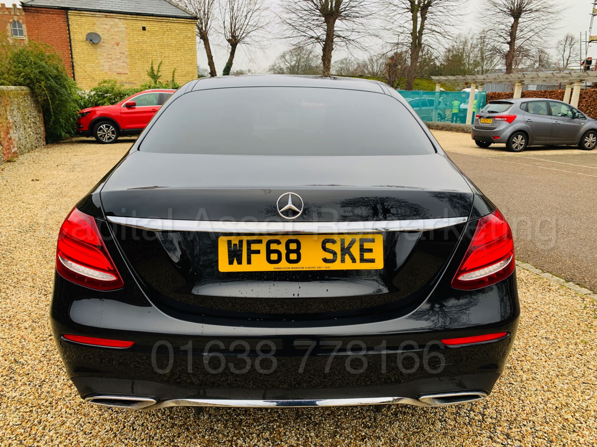 (On Sale) MERCEDES-BENZ E220d *AMG LINE* (68 REG) '9-G TRONIC - LEATHER - SAT NAV' *MASSIVE SPEC* - Image 9 of 59