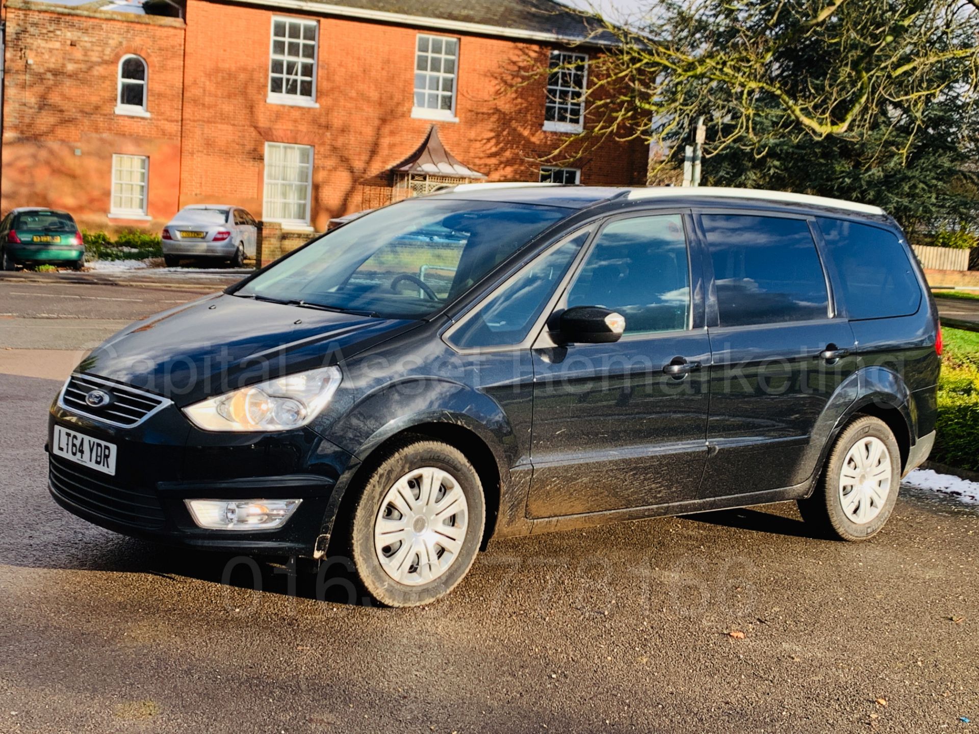 FORD GALAXY **ZETEC** 7 SEATER MPV (2015 MODEL) 2.0 TDCI - 140 BHP - AUTO POWER SHIFT (1 OWNER) - Image 6 of 40