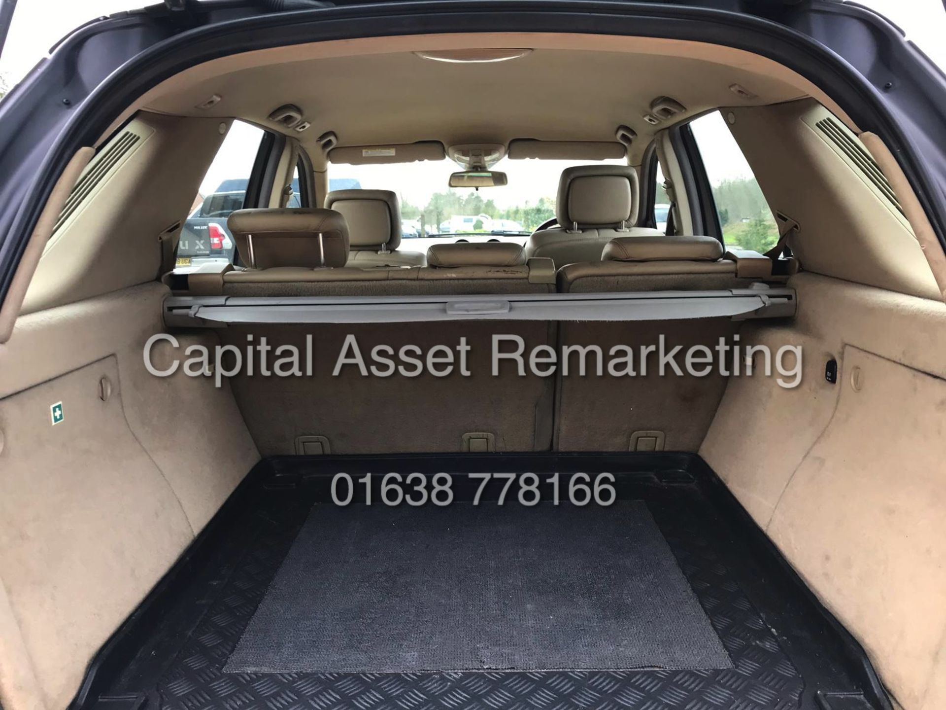 MERCEDES ML320CDI AUTOMATIC (2007 MODEL) SPECIAL EQUIPMENT - NEW SHAPE - BLACK -NO VAT *GREAT SPEC* - Image 16 of 25