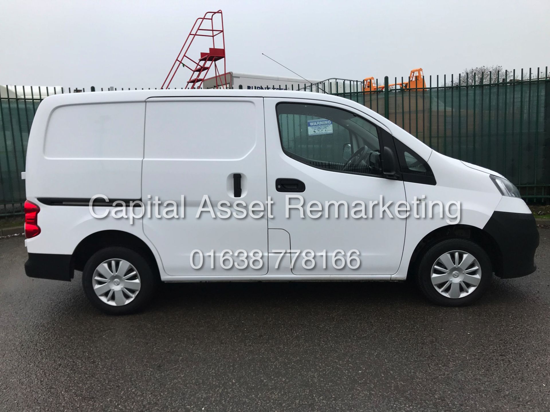 NISSAN NV200 "ACENTA" (16 REG - NEW SHAPE) 1 OWNER FSH - ELEC PACK - REVERSING CAMARA - Image 9 of 18