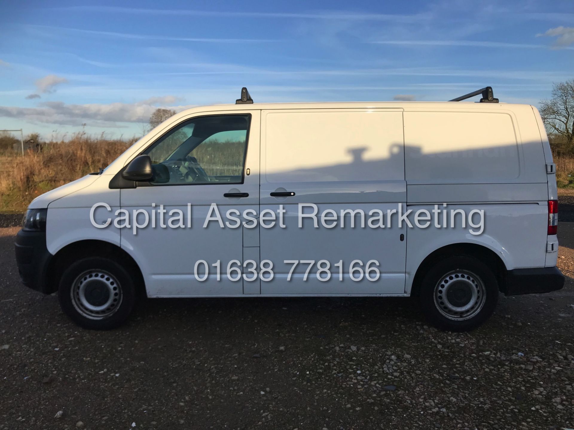 ON SALE VOLKSWAGEN TRANSPORTER 2.0TDI "140BHP-6 SPEED" 1 OWNER FSH (2014 YEAR) AIR CON - ELEC PACK - Image 2 of 14