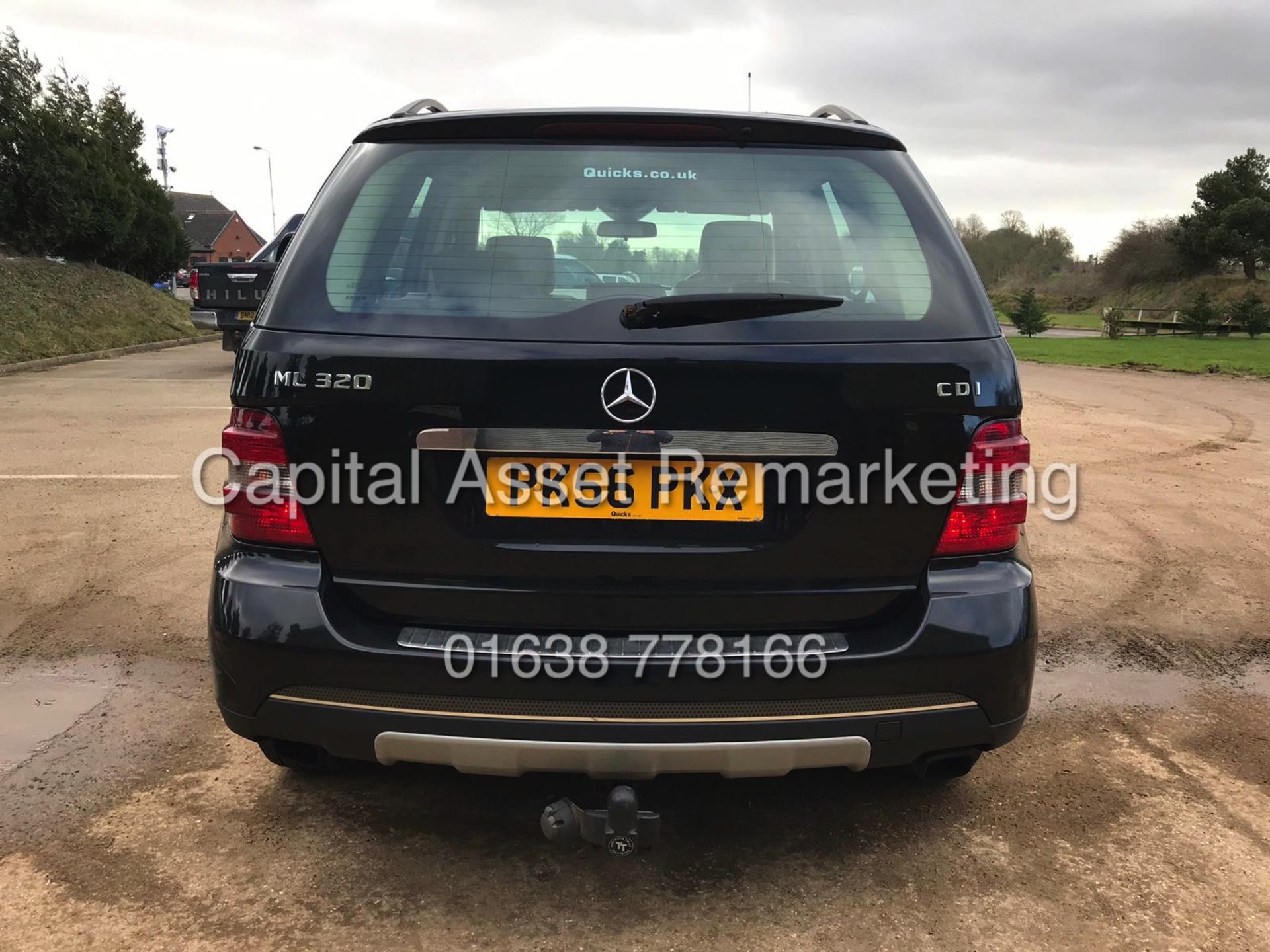 MERCEDES ML320CDI AUTOMATIC (2007 MODEL) SPECIAL EQUIPMENT - NEW SHAPE - BLACK -NO VAT *GREAT SPEC* - Image 5 of 25